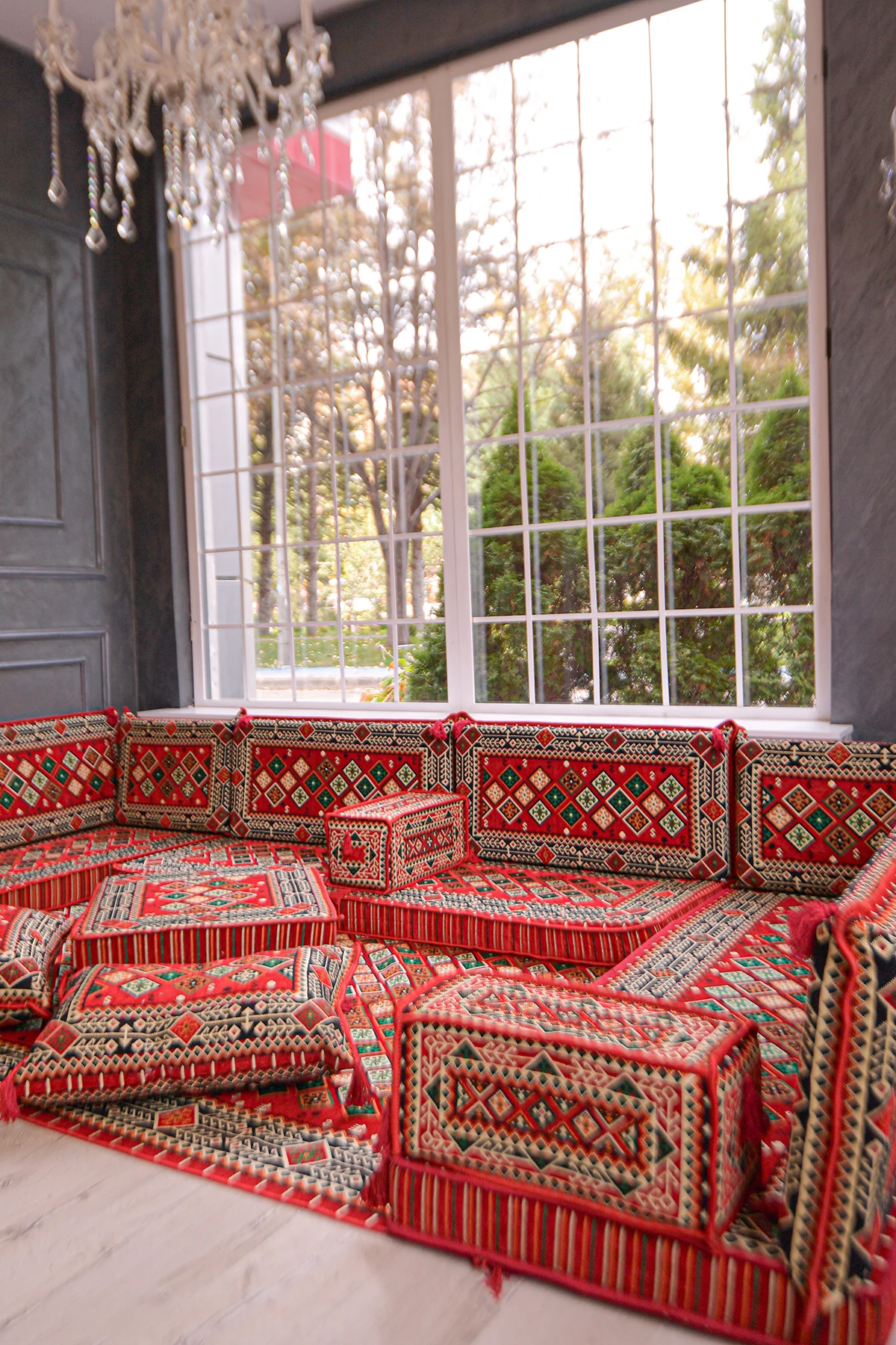 Şark Köşesi Takımı Konsepti Kırmızı Şili Modeli Koltuk Takımı Sünger Dahil (18 Parça)