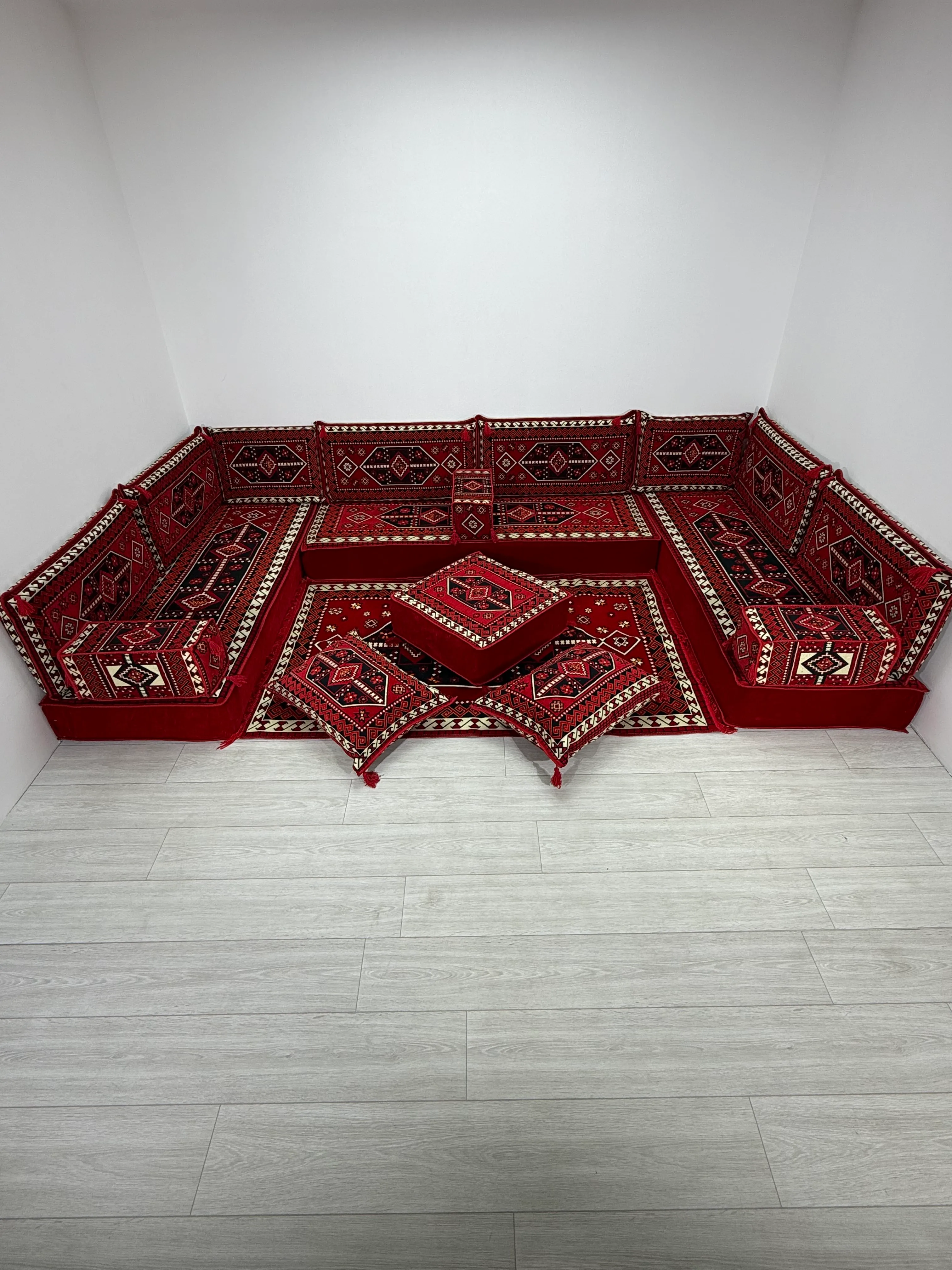 Şark Köşesi Takımı Sedir Modeli 18 Parça (20 CM MİNDER KALINLIĞI)