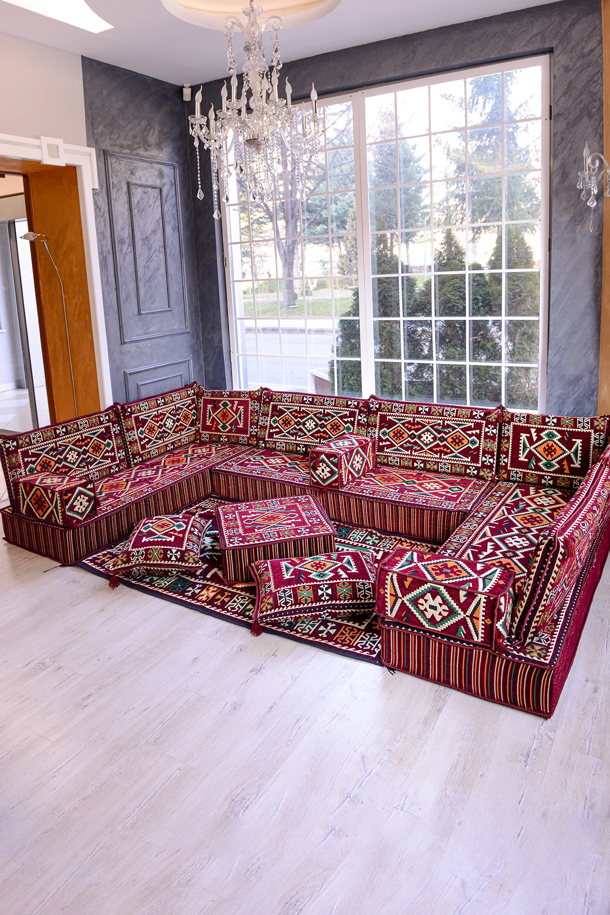 Şark Köşesi Takımı Bordo Anadolu Modeli 18 Parça (20 CM MİNDER KALINLIĞI)