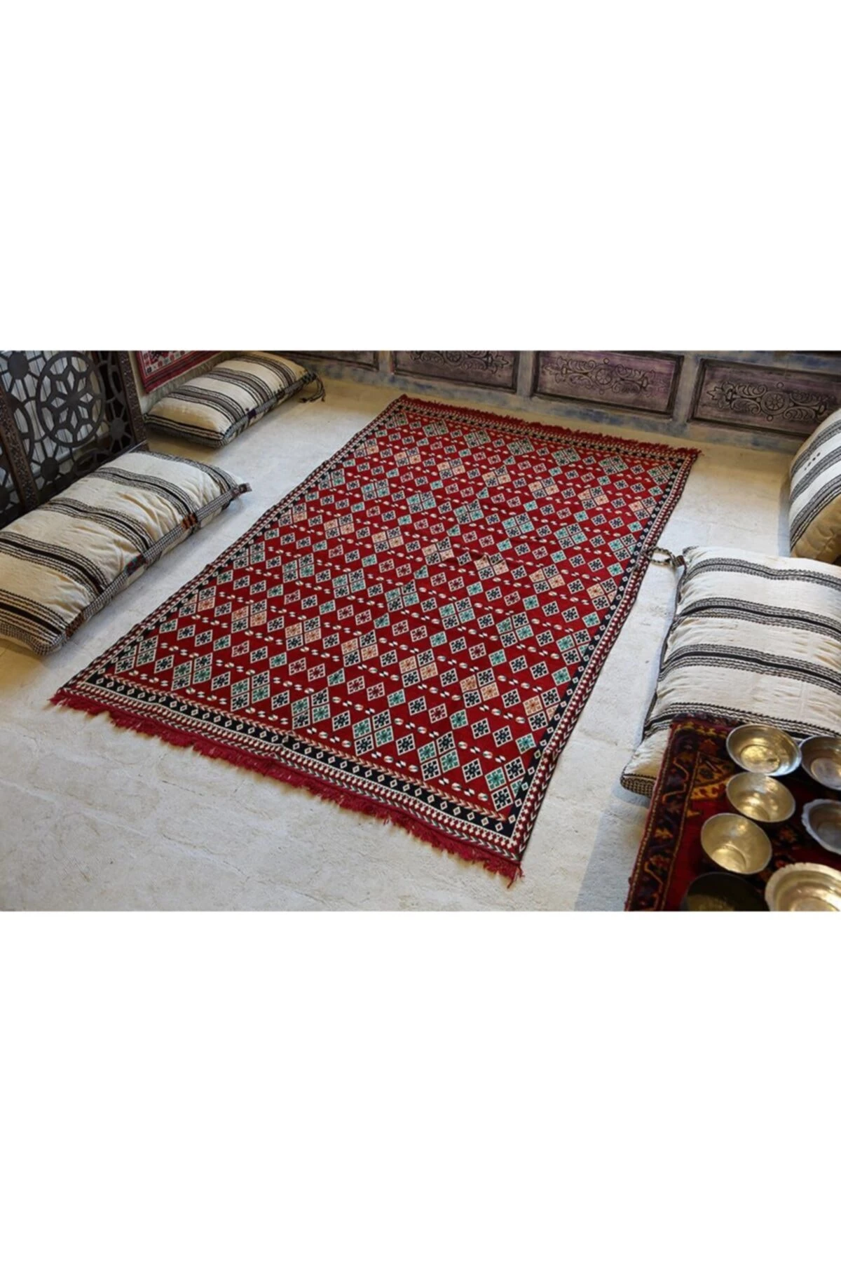 Şark Köşesi Halısı Modelleri Otantik Kilim Şili Modeli Kırmızı