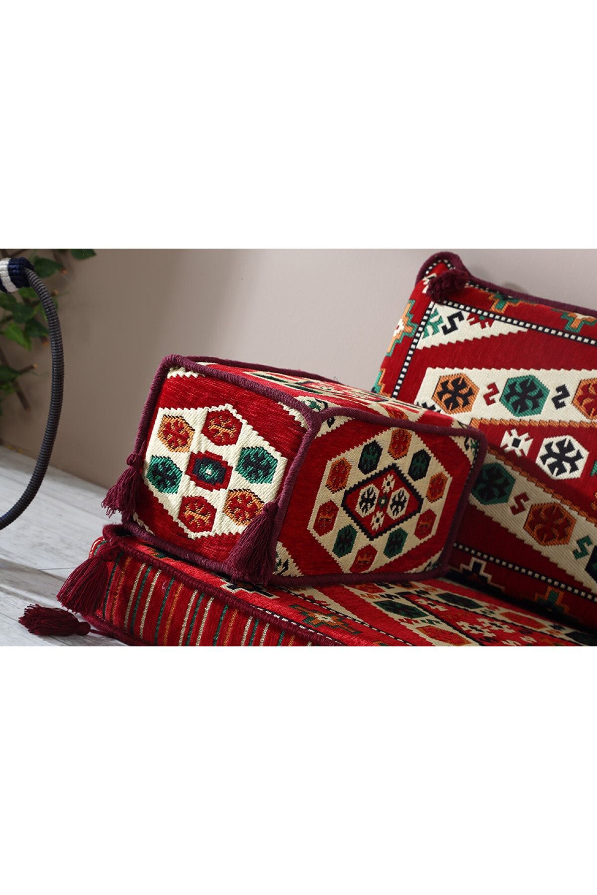 Şark Köşesi Takımı , 95 Cm Yer Minderi Takımı (sünger Dahil) Yörük Kırmızı Modeli (3 Parça)