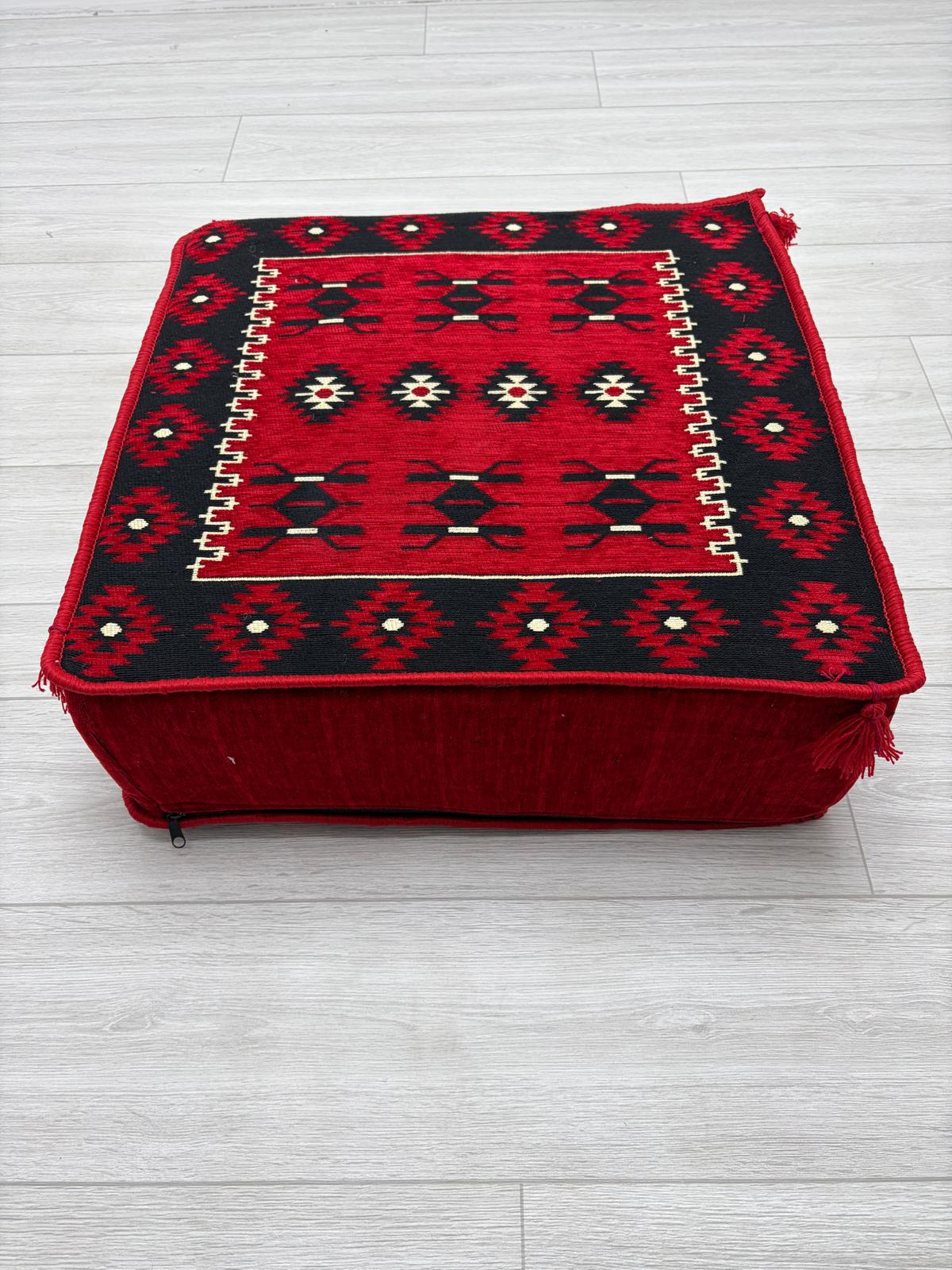 Yemen Modeli Çökmeyen Süngerli Şark Köşesi Orta Sehpa (60 x 60 x 20 cm)