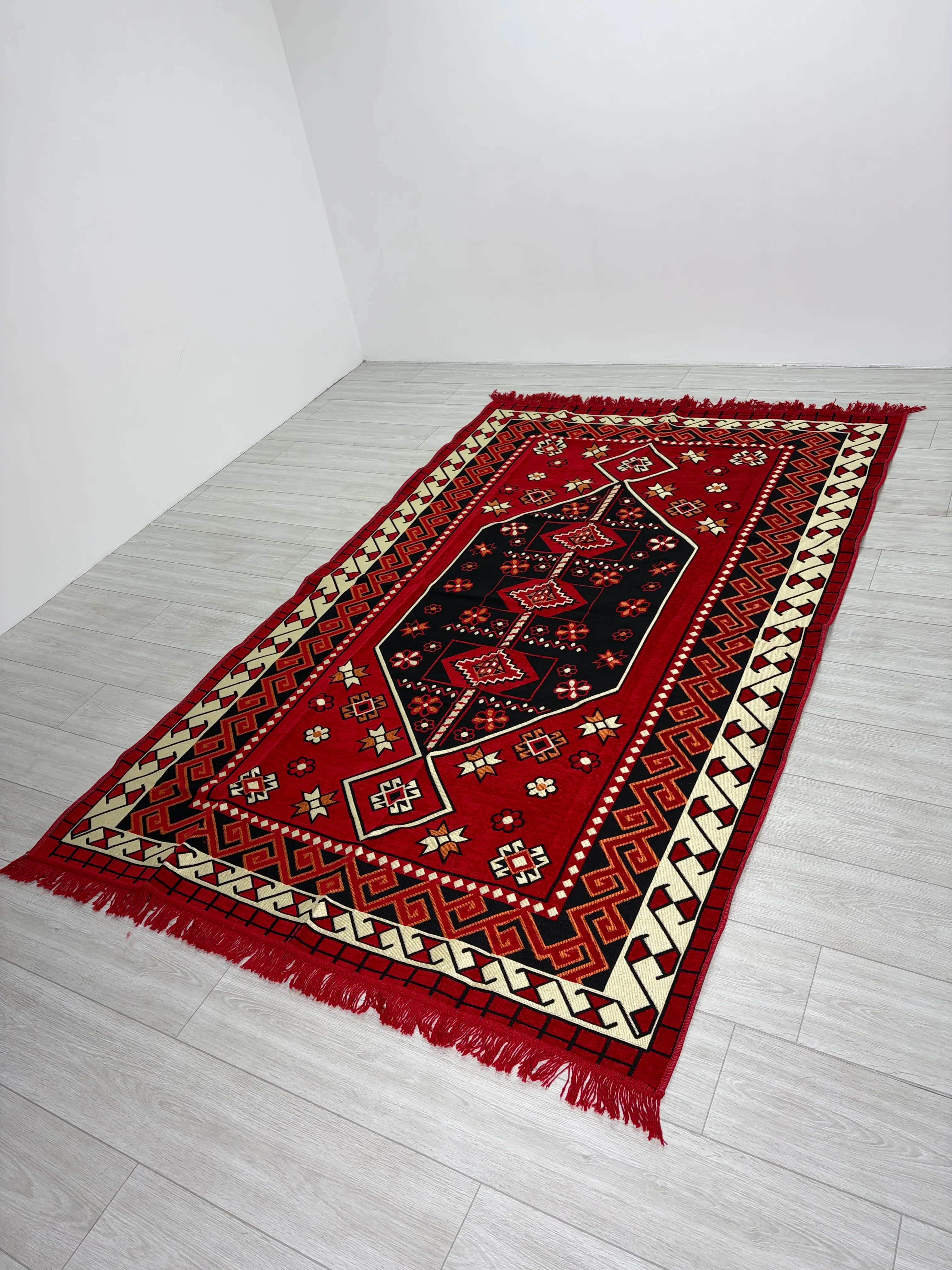 Pamuk Polyester Karışımlı Modern Otantik Kilim - Sedir Modeli Yıkanabilir Kilim