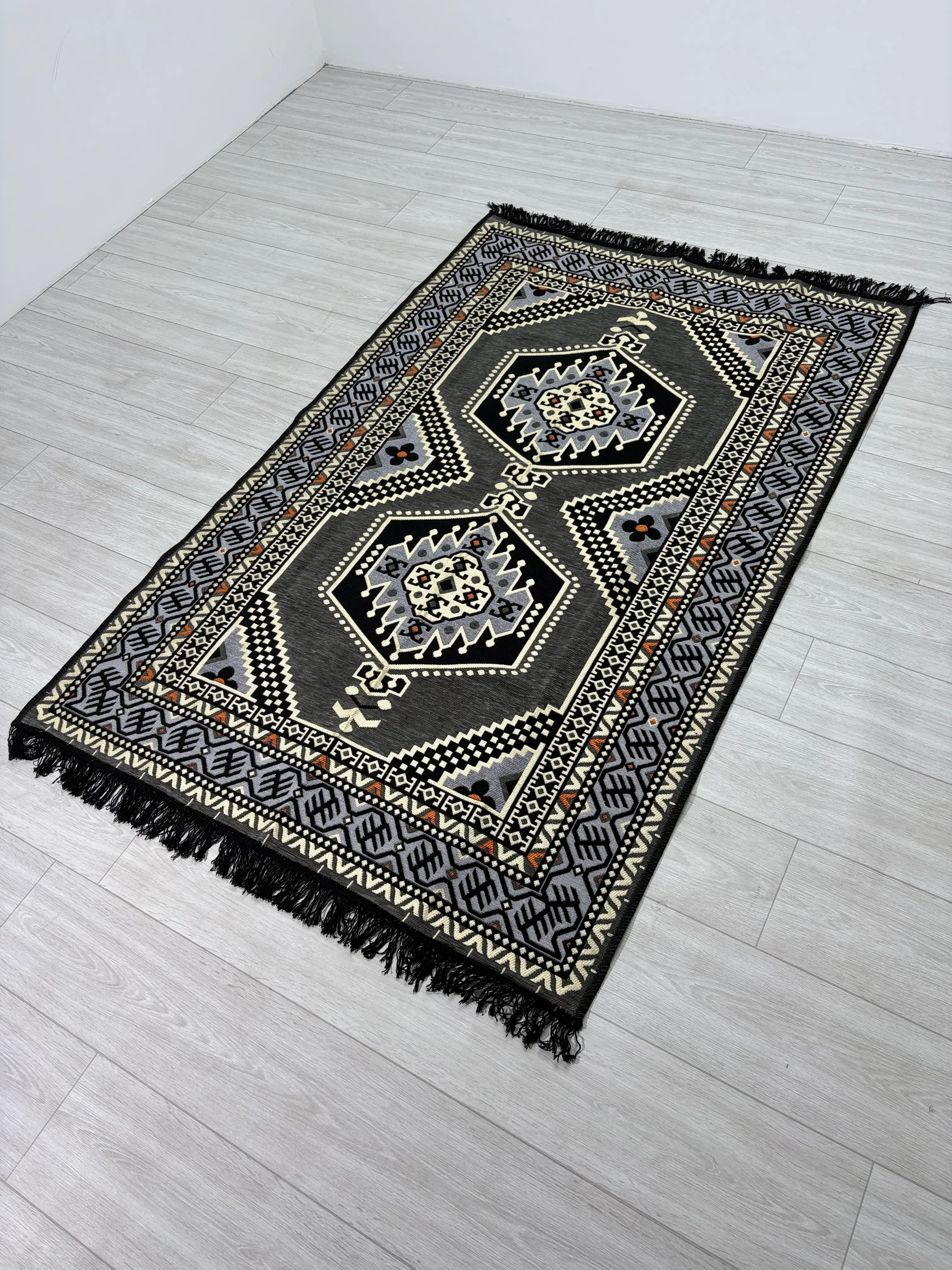 Pamuk Polyester Karışımlı Modern Otantik Kilim - Yahyalı Gri Modeli Yıkanabilir Kilim