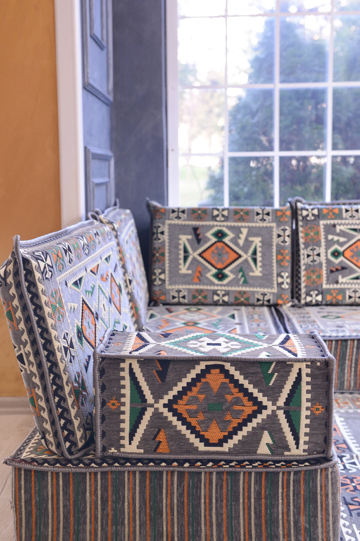 Şark Köşesi Takımı Gri Anadolu Modeli 15 Parça (20 CM MİNDER KALINLIĞI)