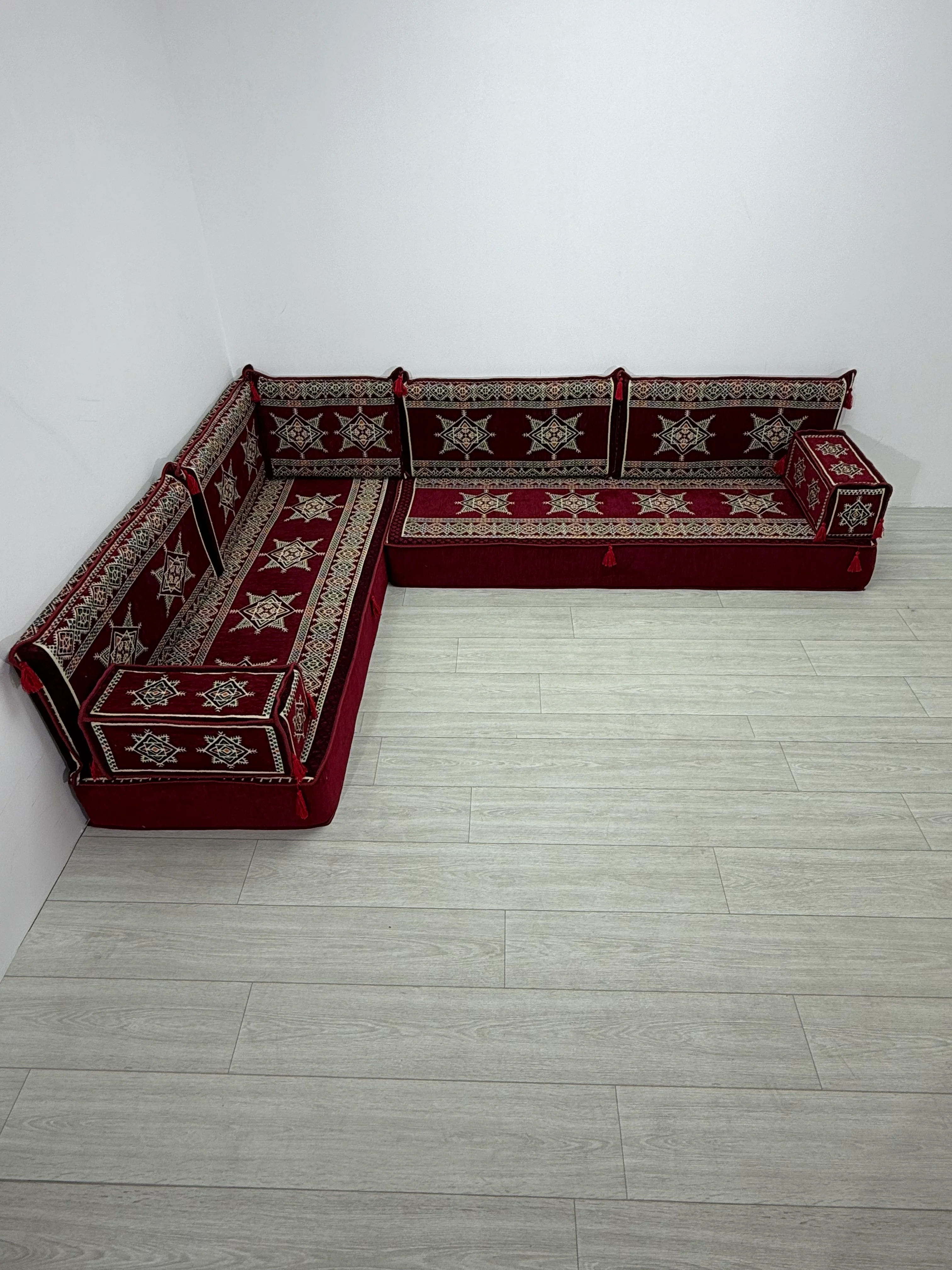 Yıldız Modeli Bordo Şark Köşesi Takımı – L SET - Geleneksel Yer Minderi Seti (20 Cm Minder Kalınlığı) 9 Parça