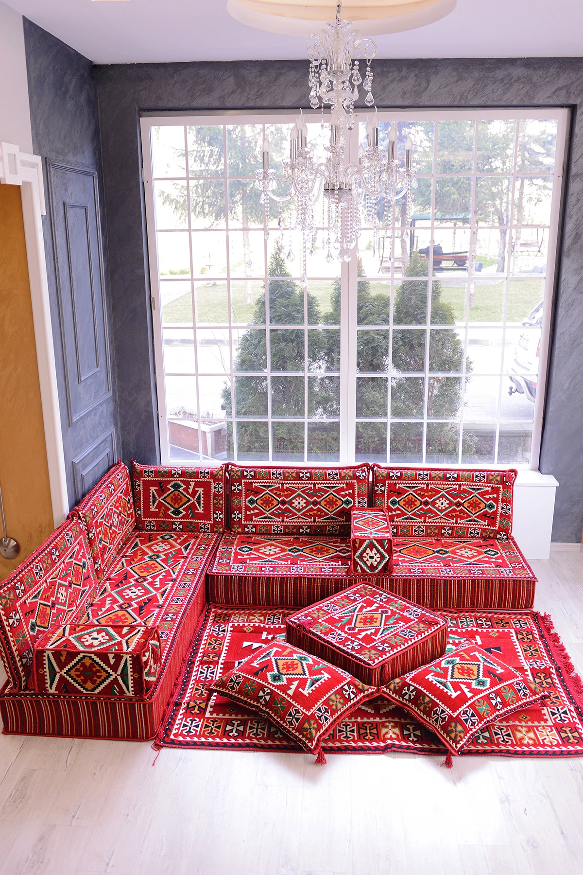 Şark Köşesi Takımı Kırmızı Anadolu Modeli 13 Parça (20 CM MİNDER KALINLIĞI)