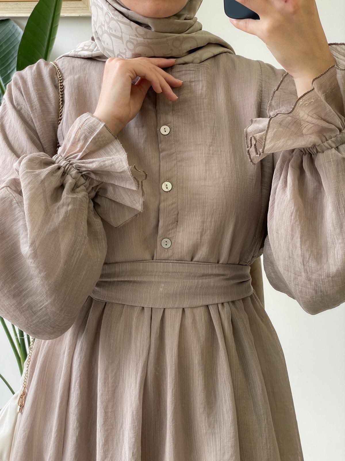Belle Elbise