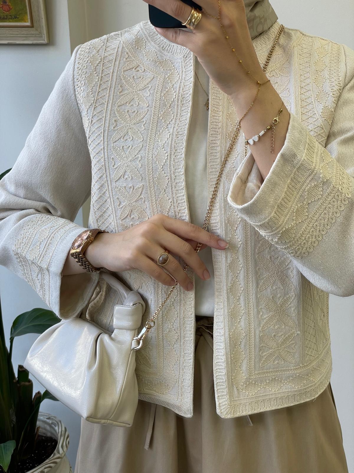 Null İşlemeli Ceket