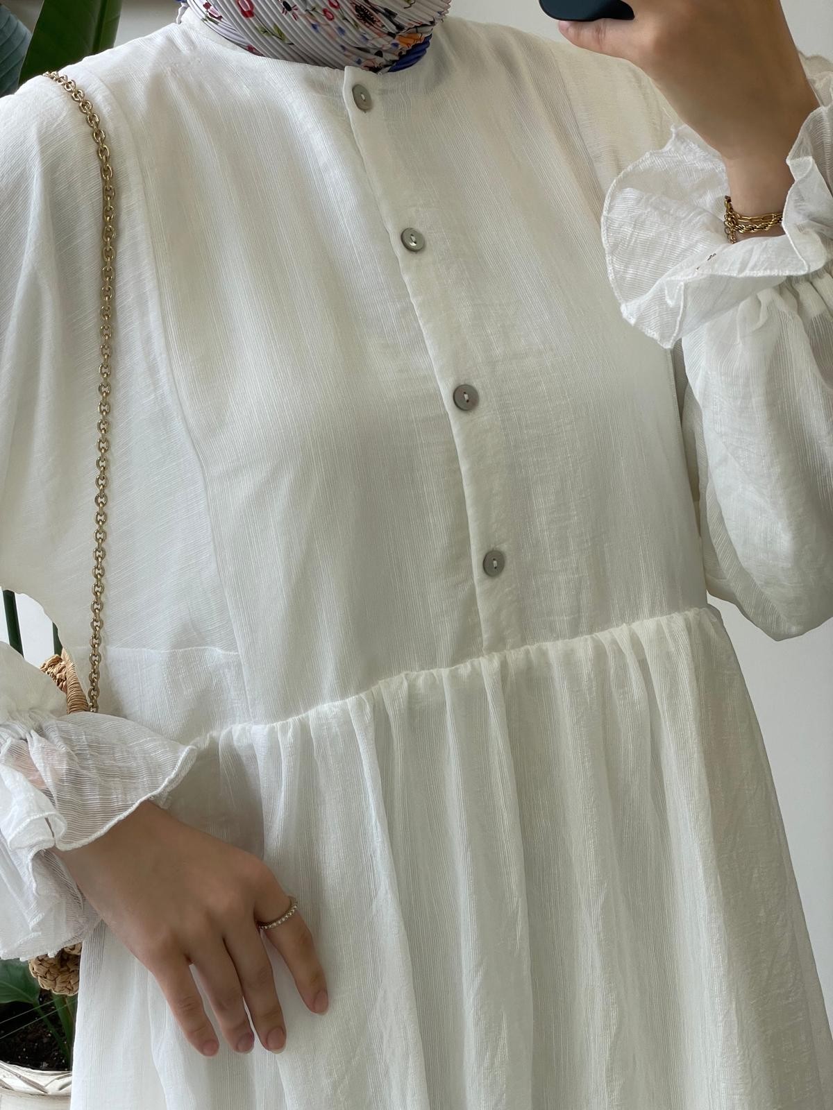 Belle Elbise