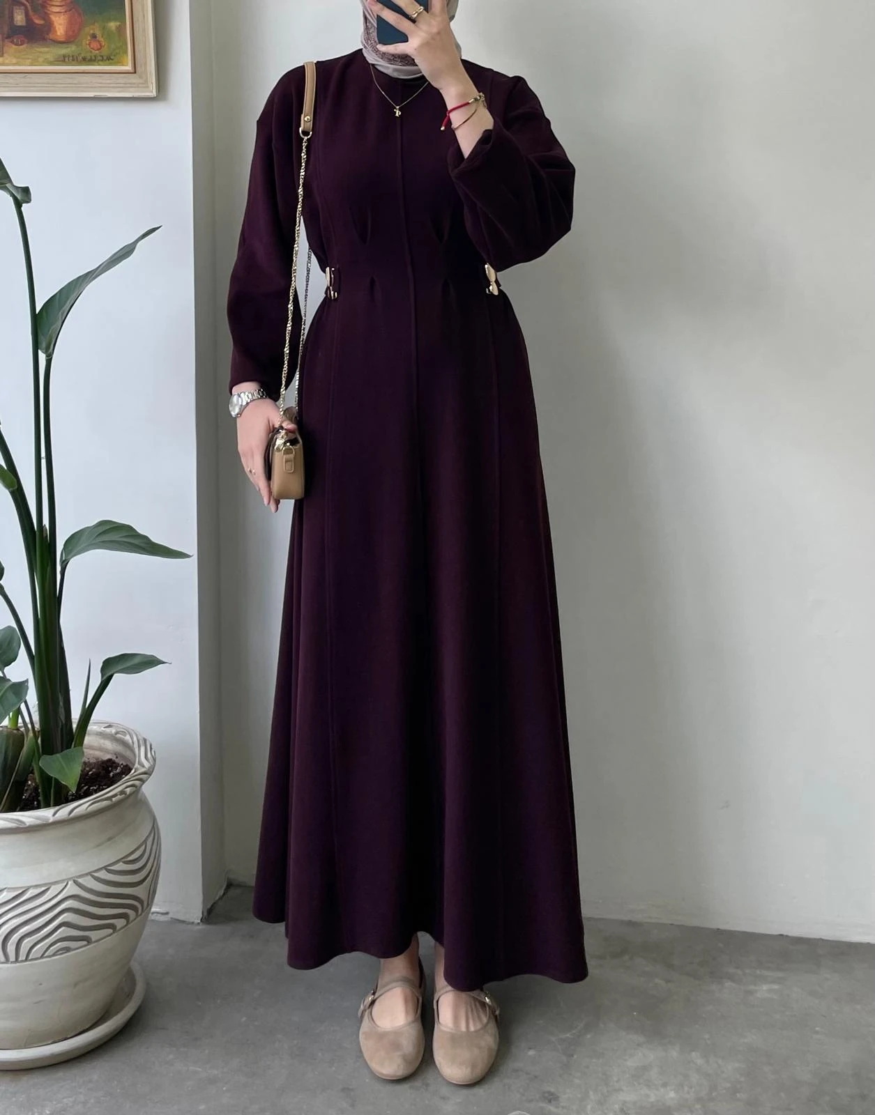 Belden Bağlamalı Tasarım Elbise