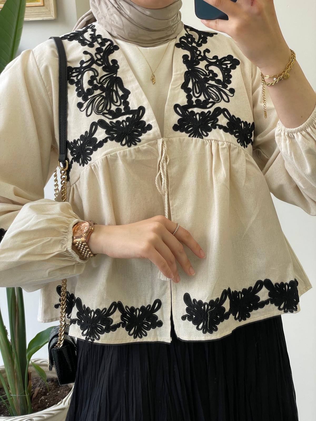 Nakış İşlemeli Kimono - Bej