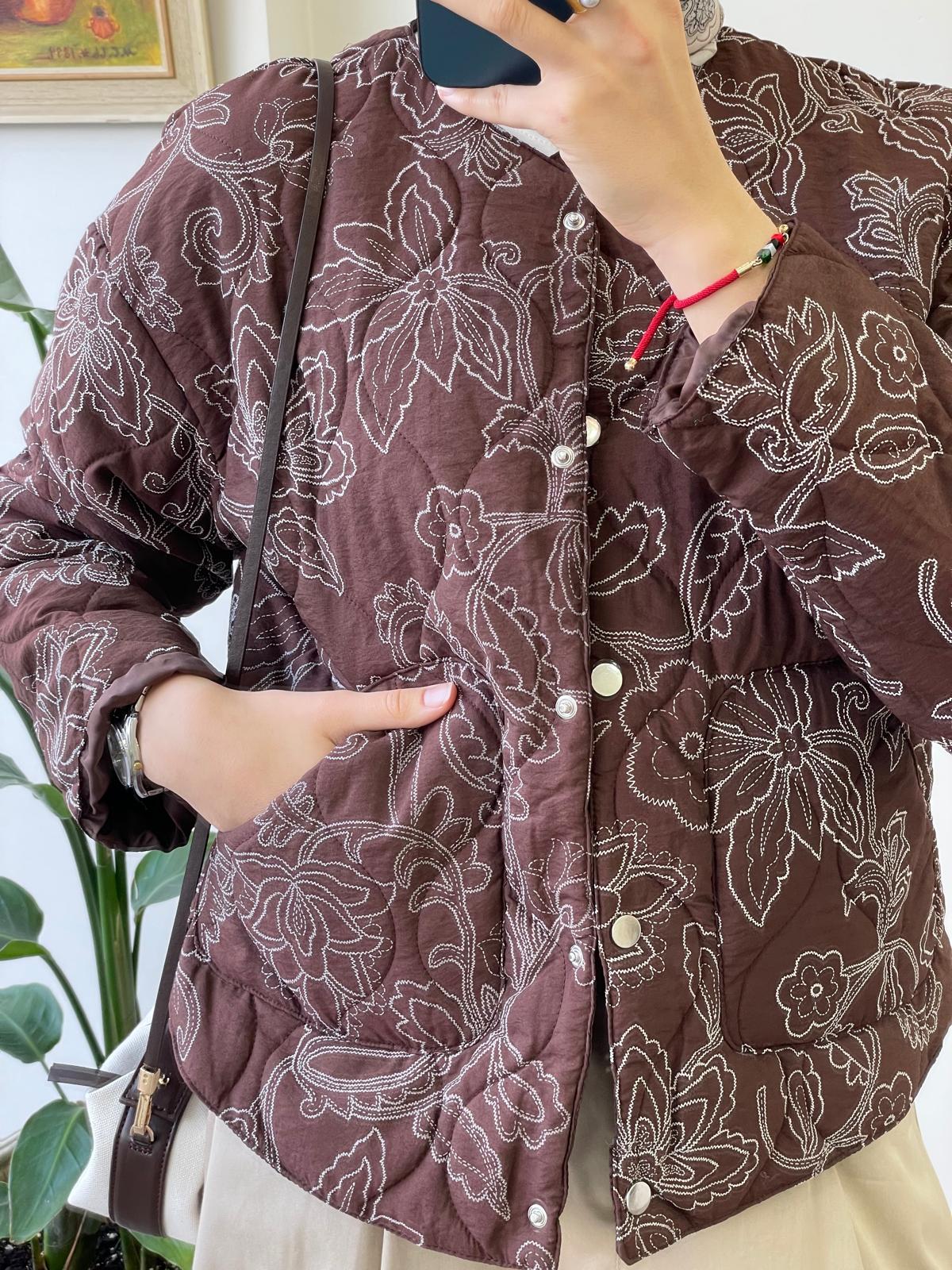 Nakış İşlemeli Ceket