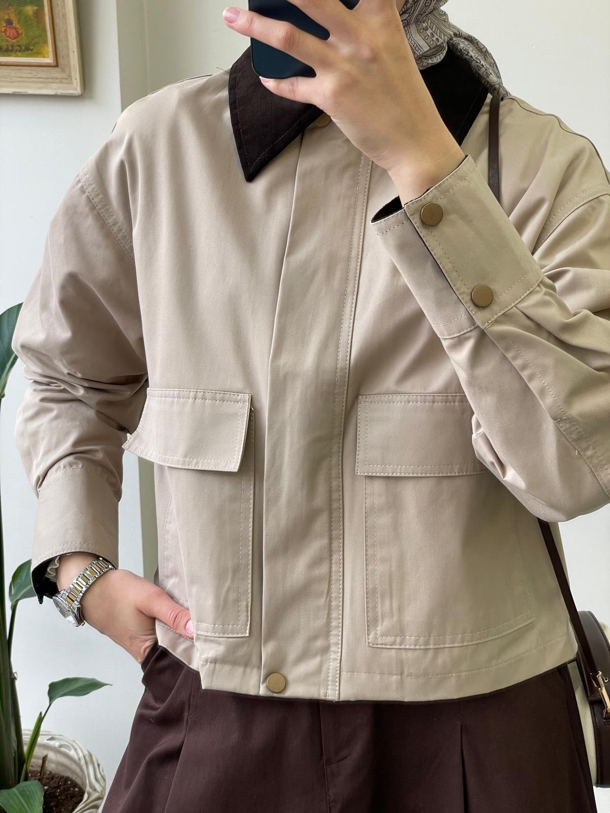 Kadife Yaka Detay Midi Ceket