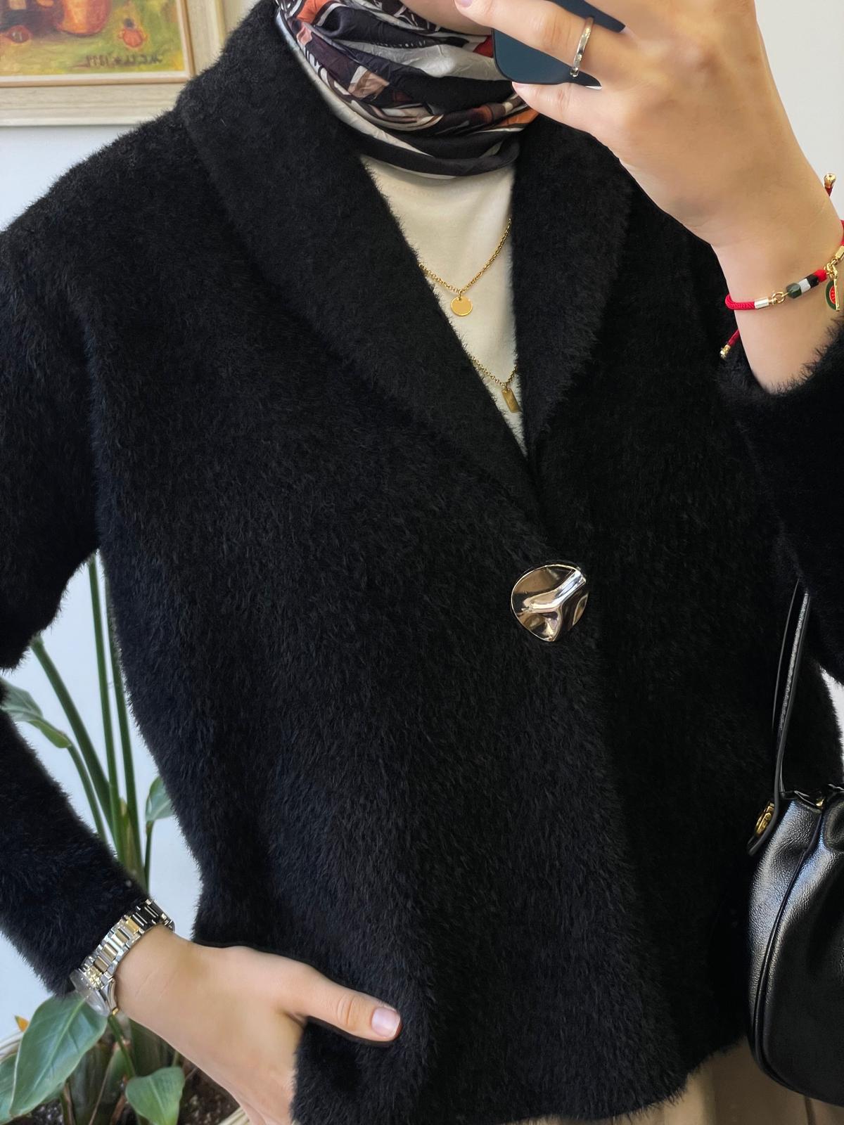 Tek Düğme Angora Hırka