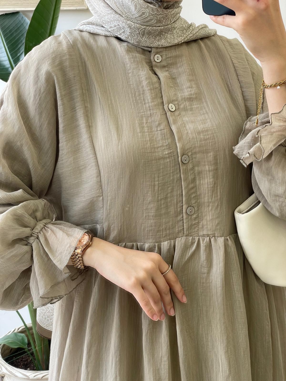 Belle Elbise