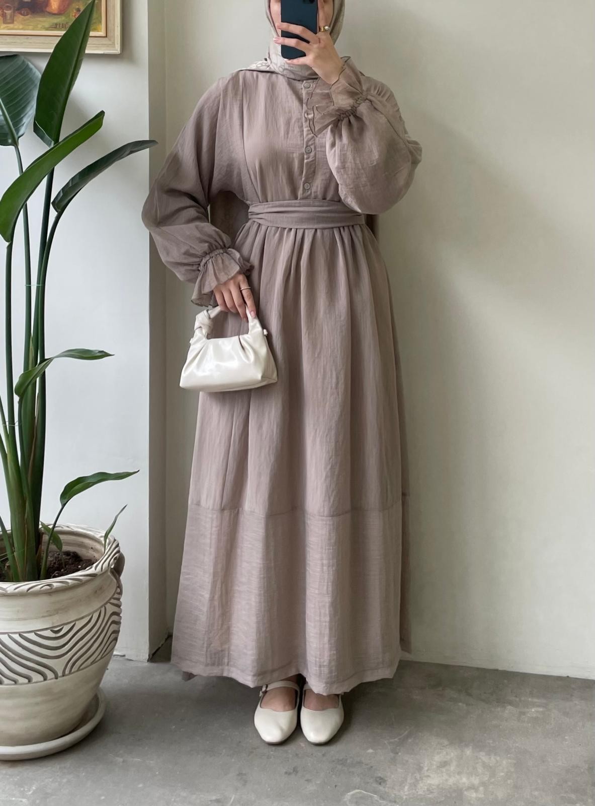 Belle Elbise