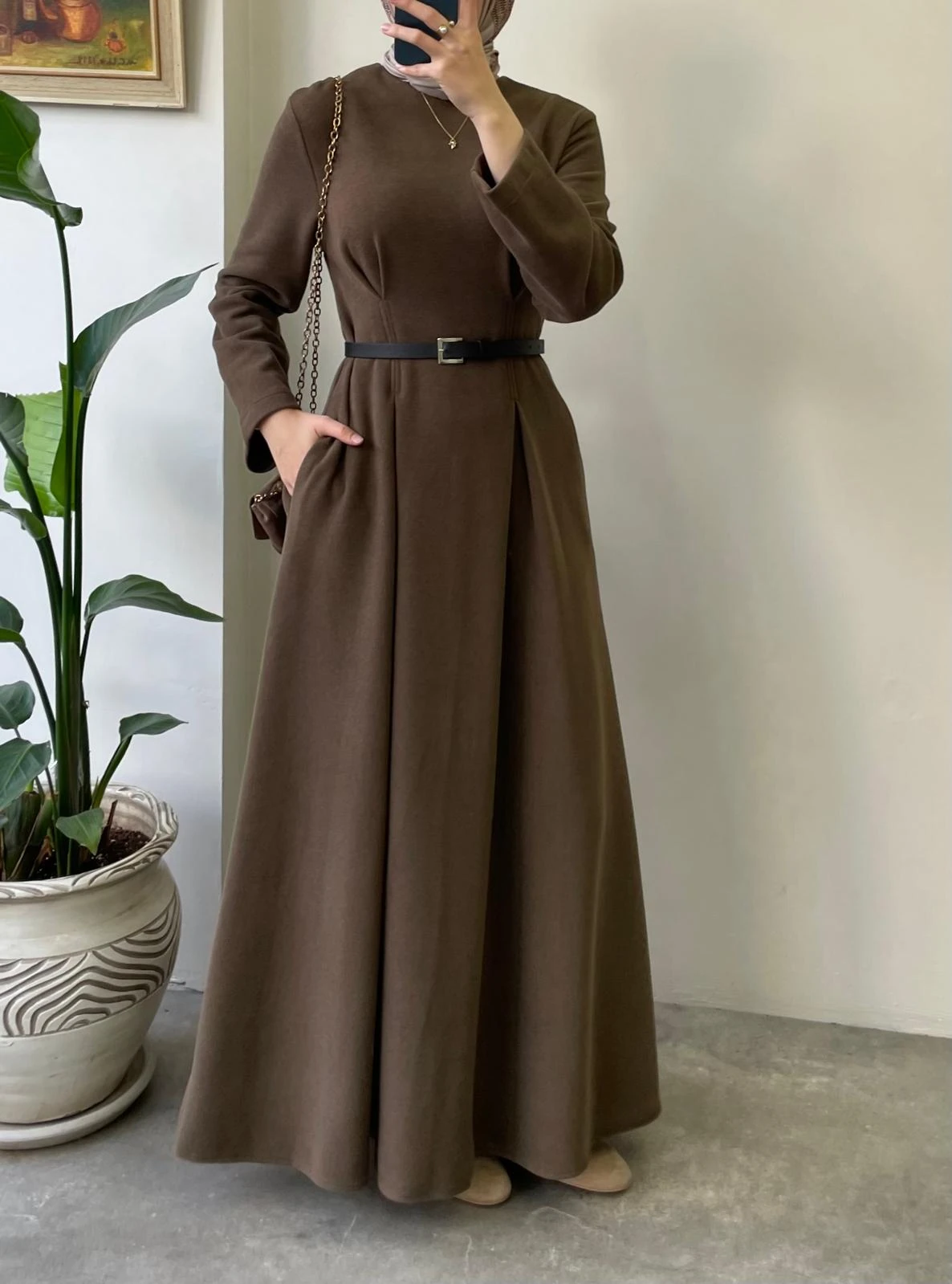 Bel Daraltmalı Kemerli Elbise