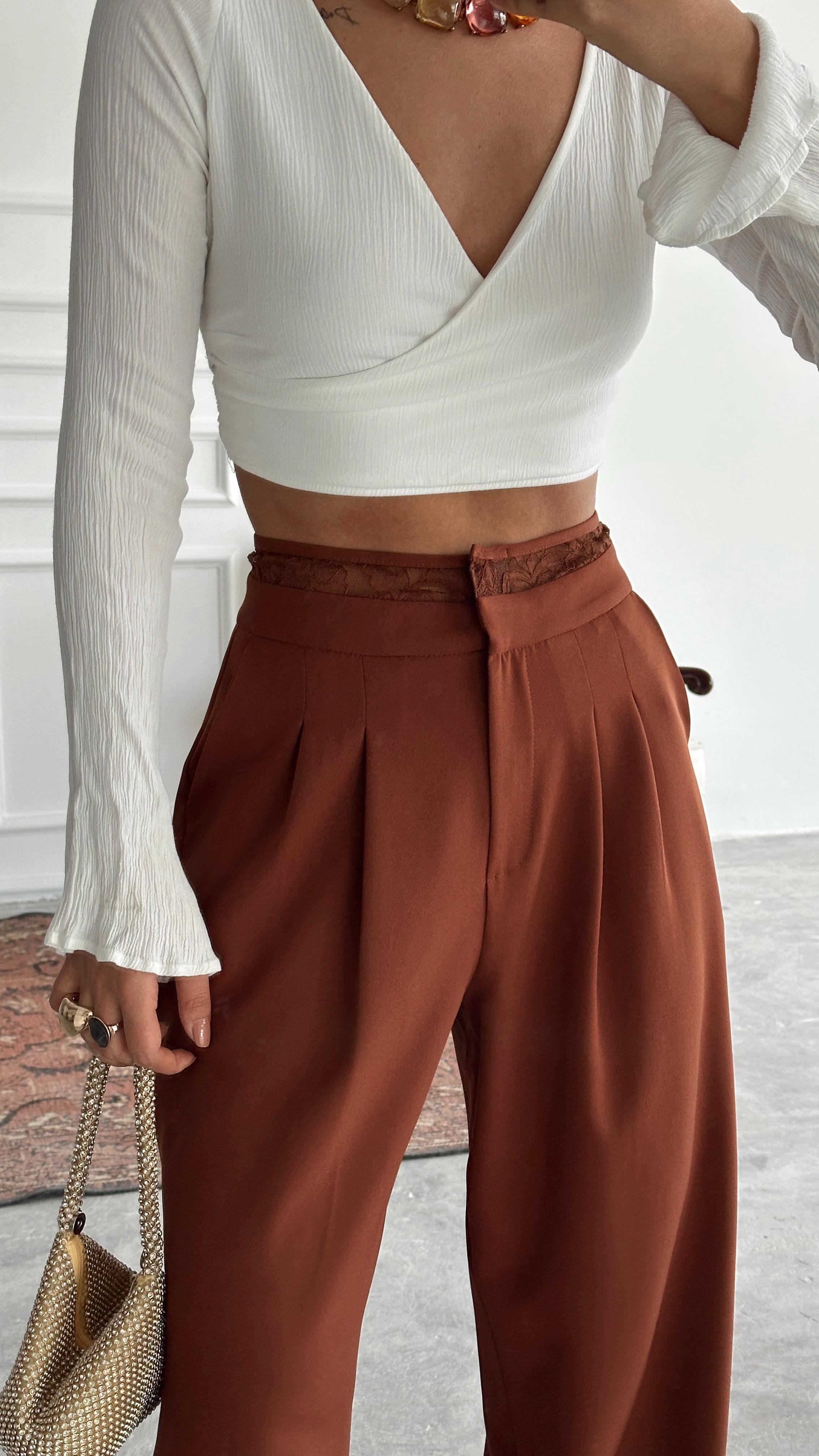 Kemeri Dantel Detaylı Palazzo Pantolon  - Kiremit