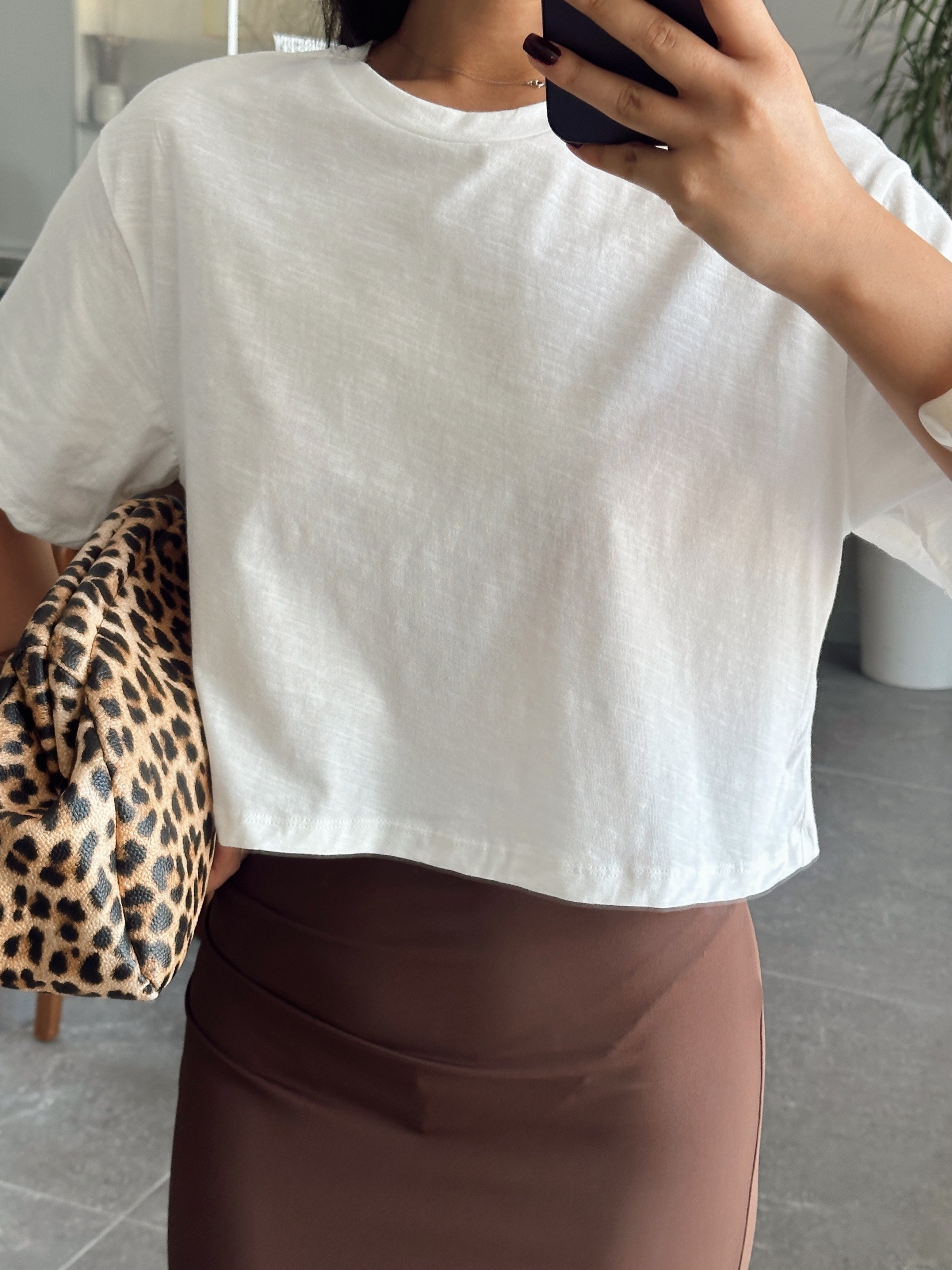 Düz Kısa Kol Crop Basic