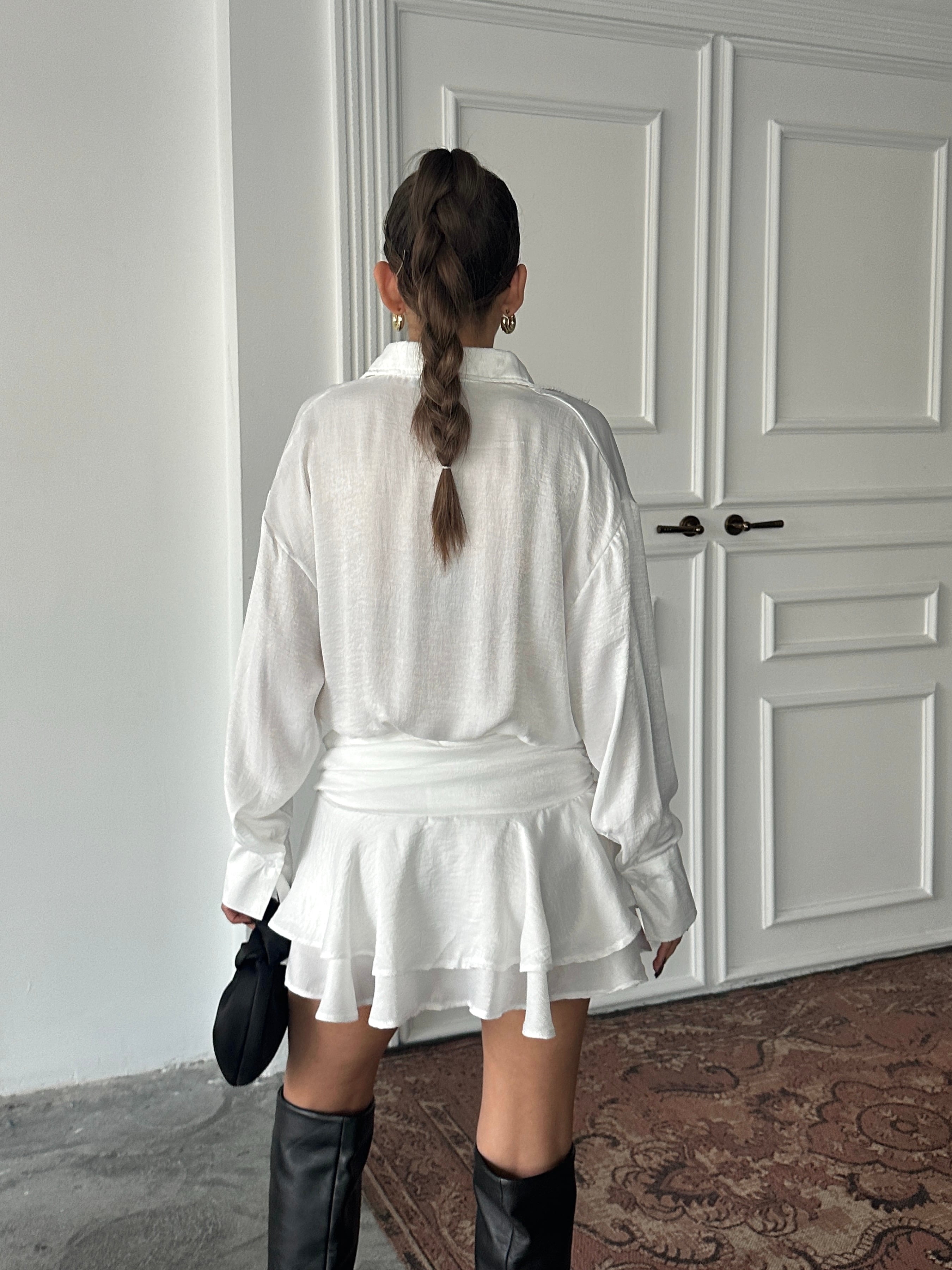 Eteği Volanlı Saten Elbise - Beyaz
