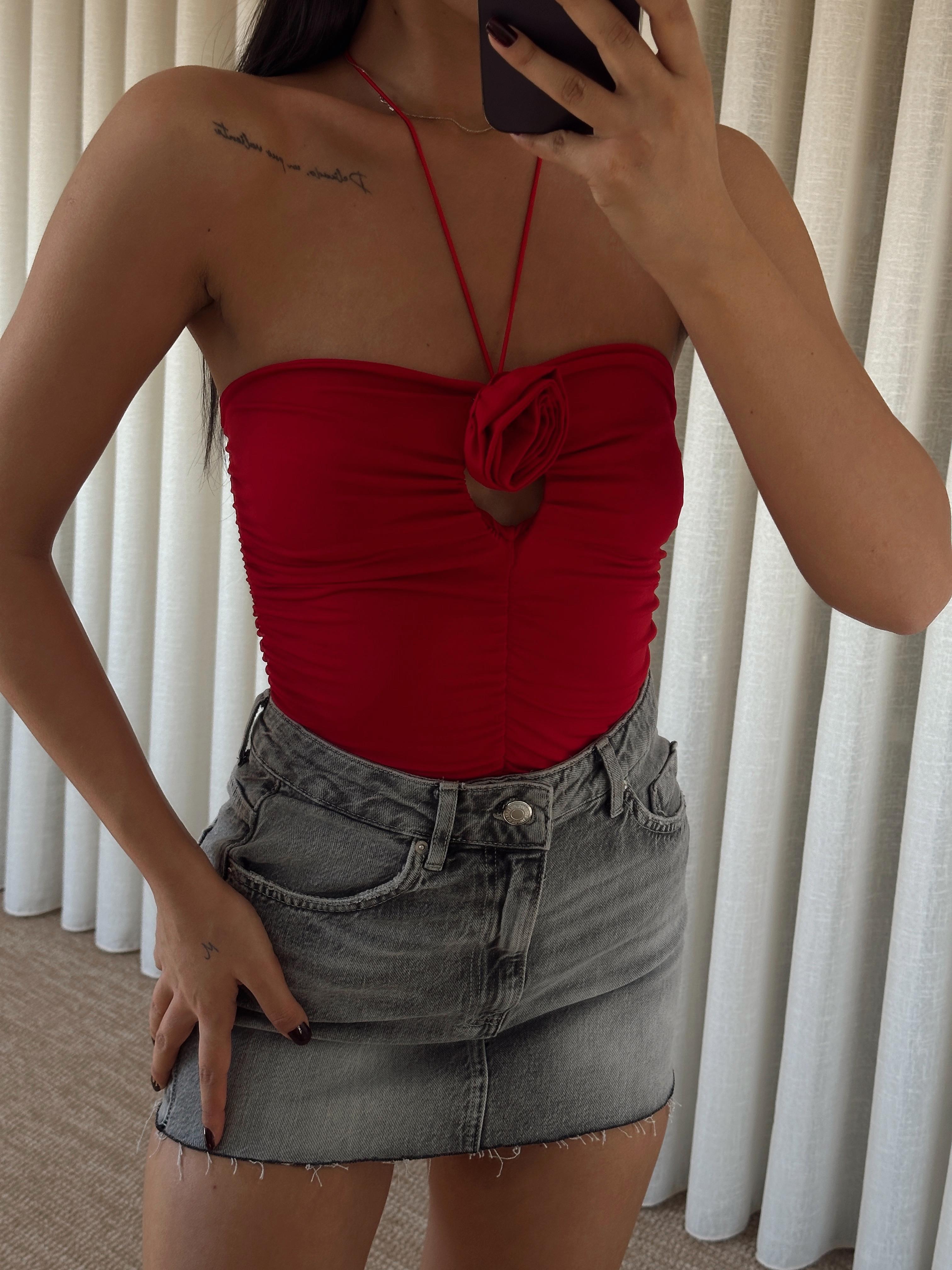 Milla Gül Detay Boyundan Bağlamalı Bodysuit Kırmızı