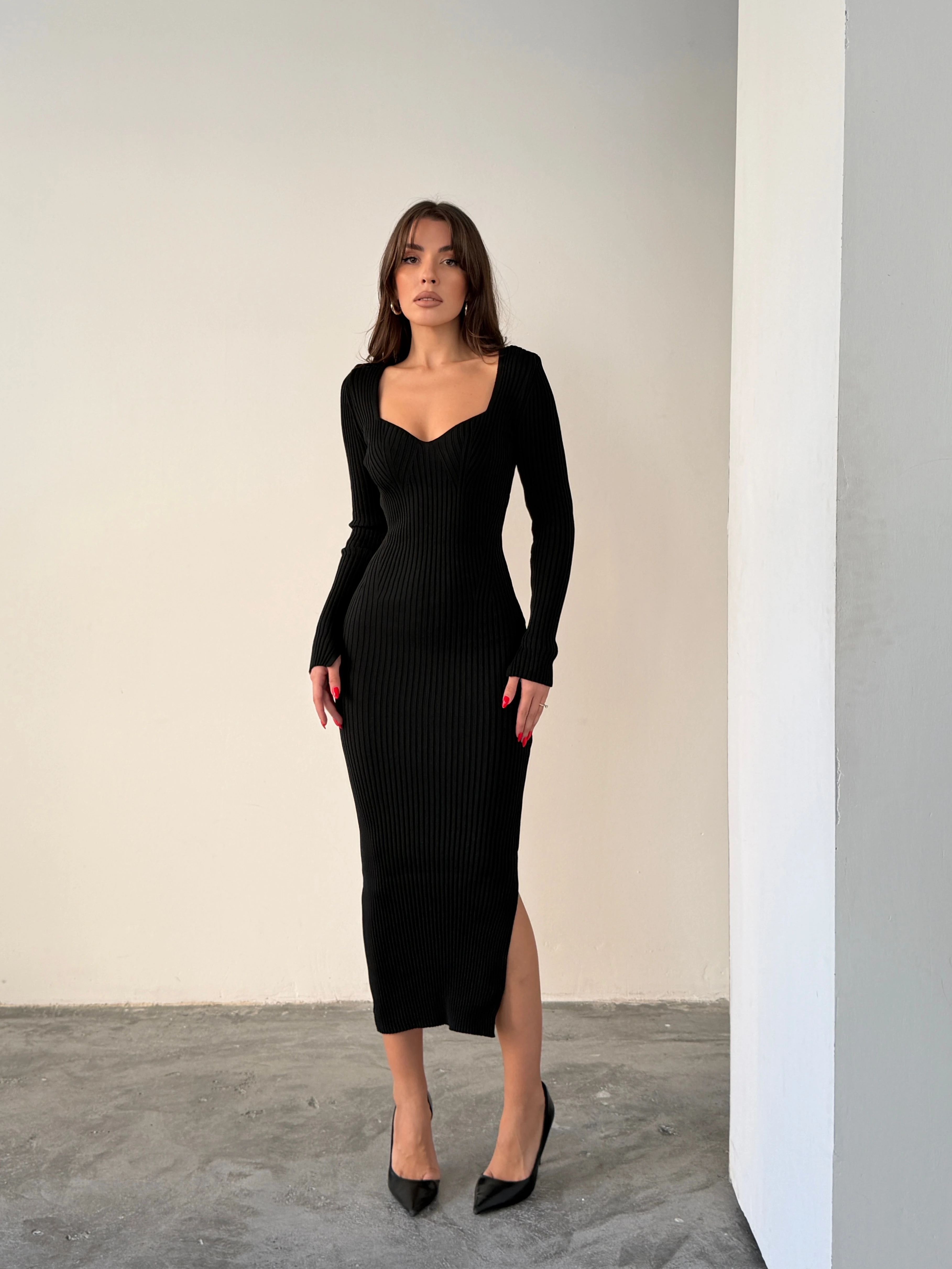 Kalp Yaka Fitilli Triko Elbise