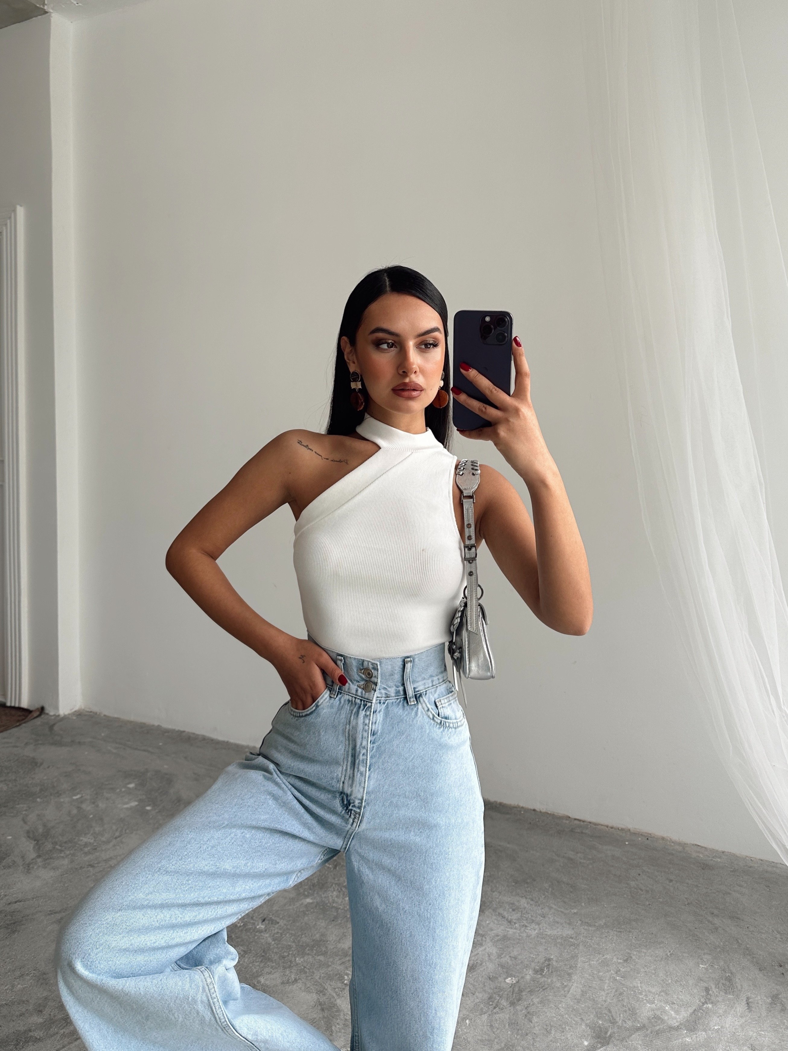 Zen Fitilli Asimetrik Bodysuit Beyaz