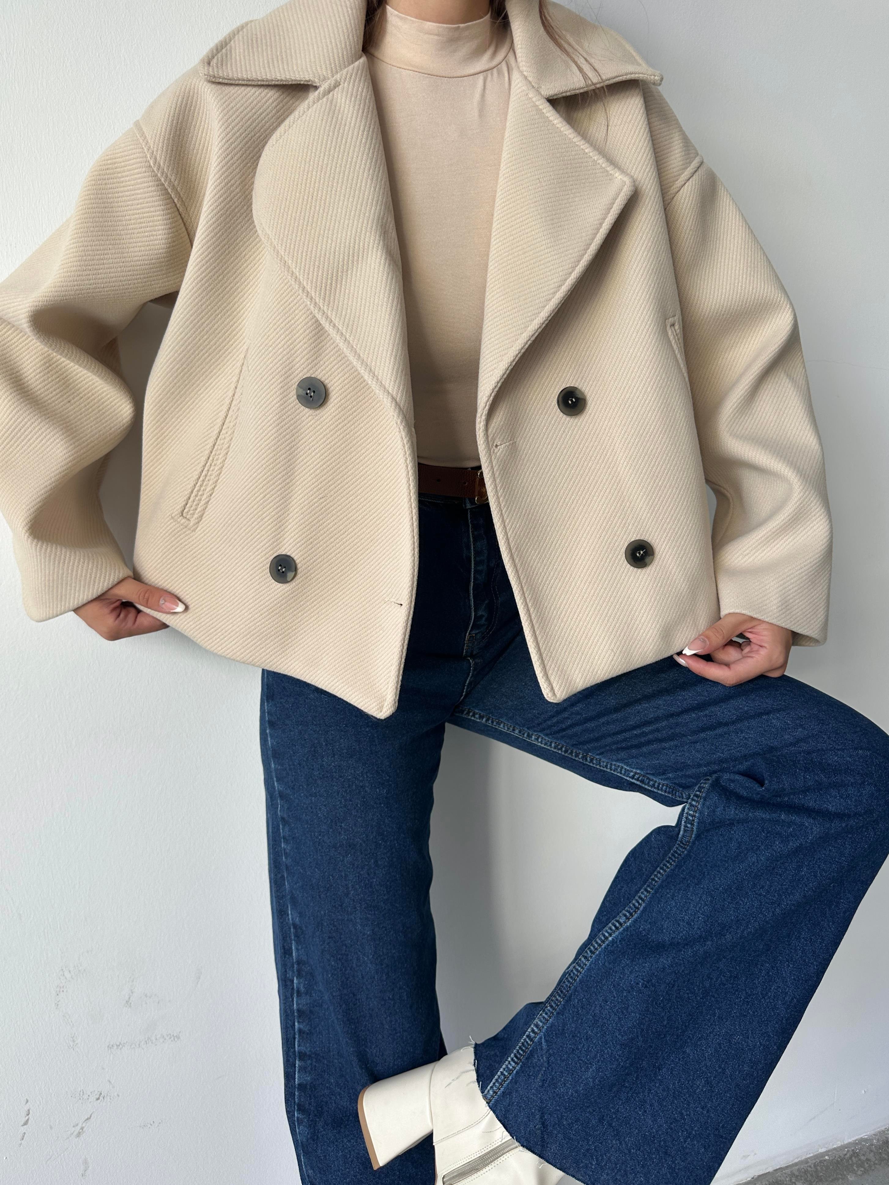 Düğmeli Oversize Kaban Ekru
