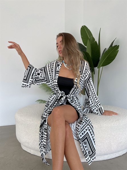 Etnik Desen Kimono Beyaz-Siyah