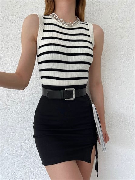 Yan Çizgi Kolsuz Triko Crop Beyaz