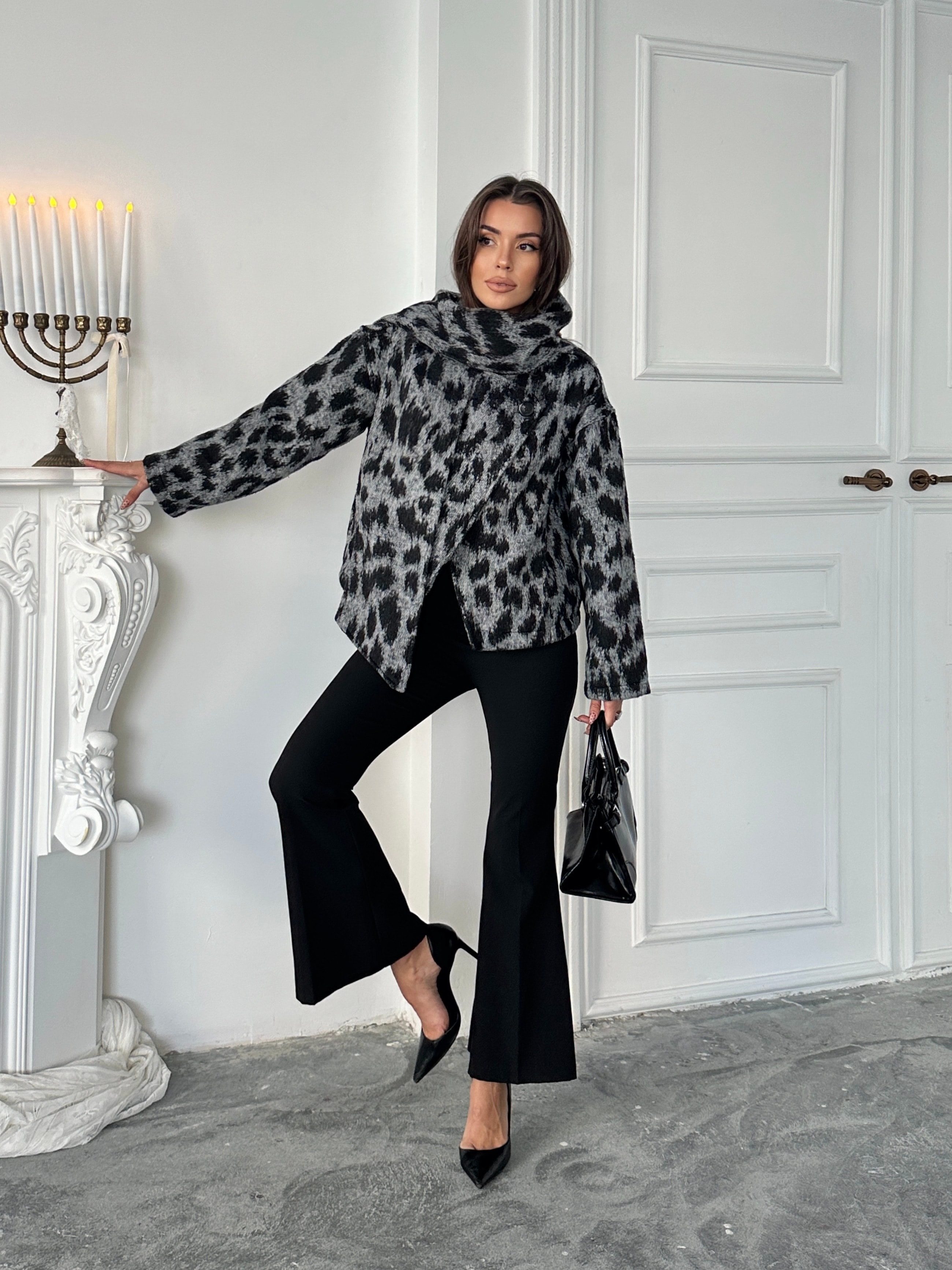 Atkı Detaylı Leopar Ceket - Gri-Siyah