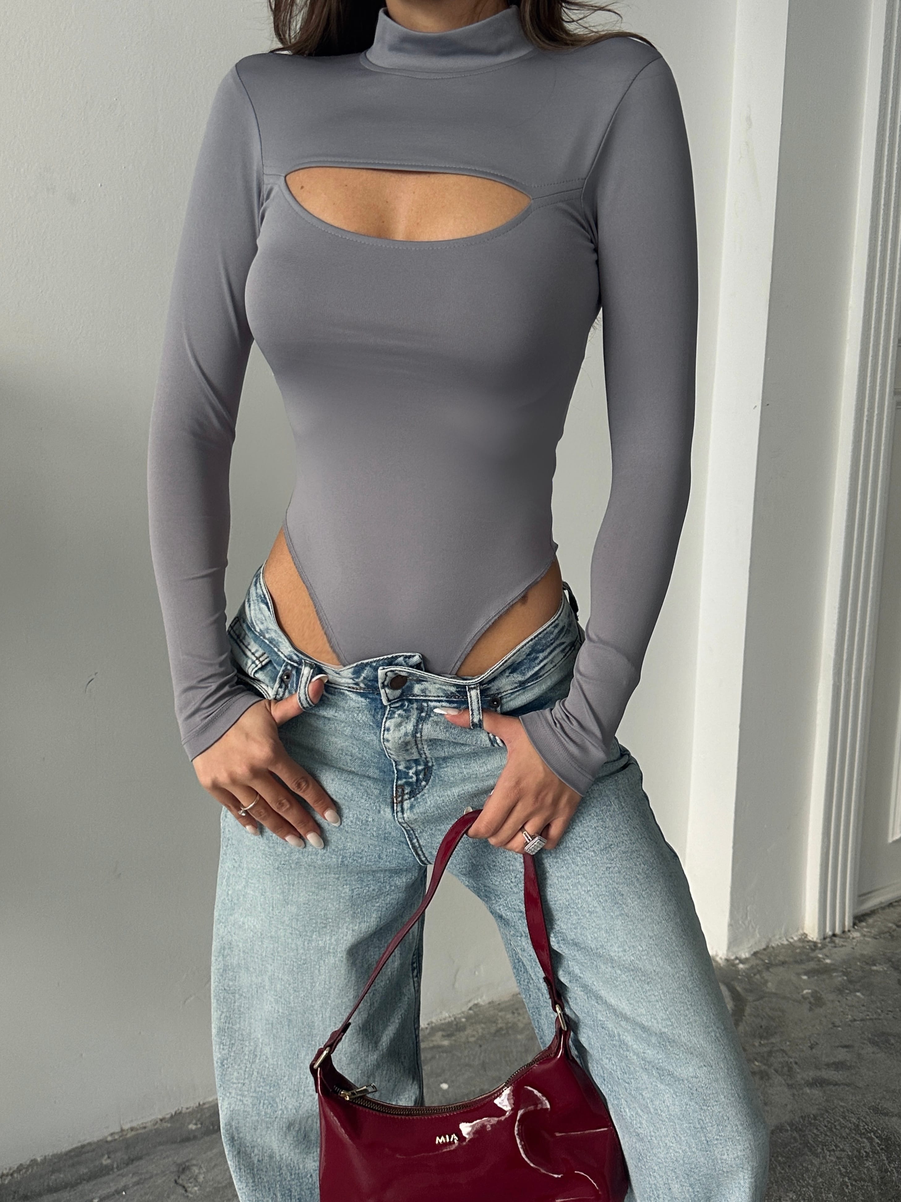 Göğüs Dekolte Bodysuit Gri