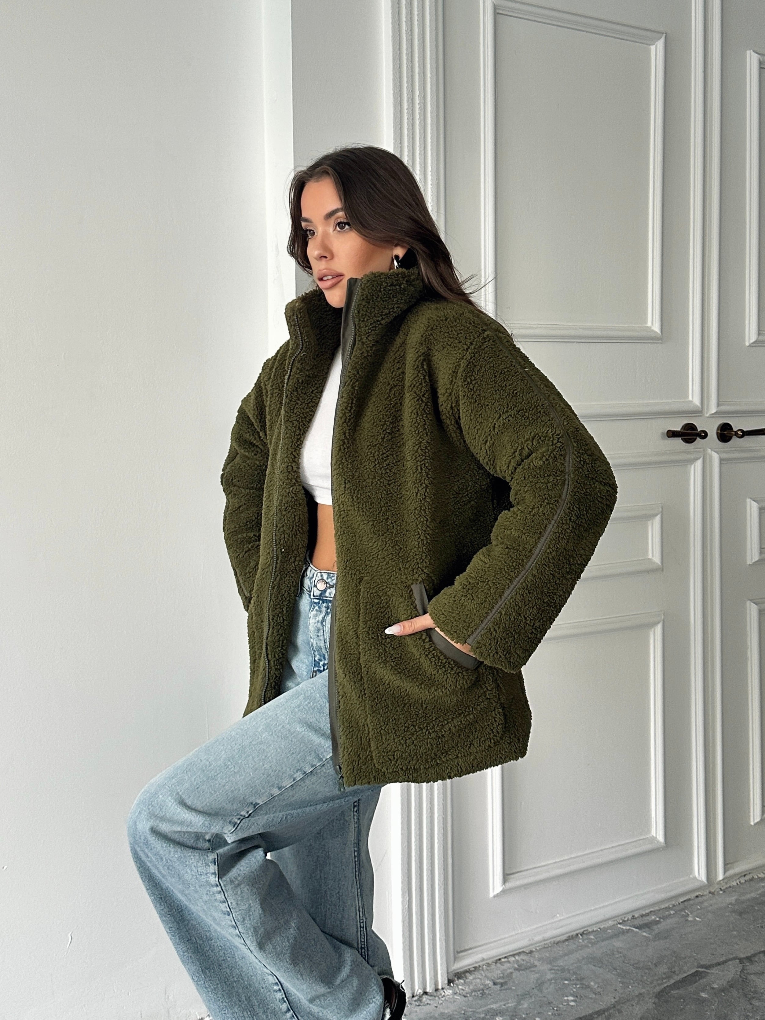İç Astarlı Oversize Peluş Mont  - Haki Yeşil