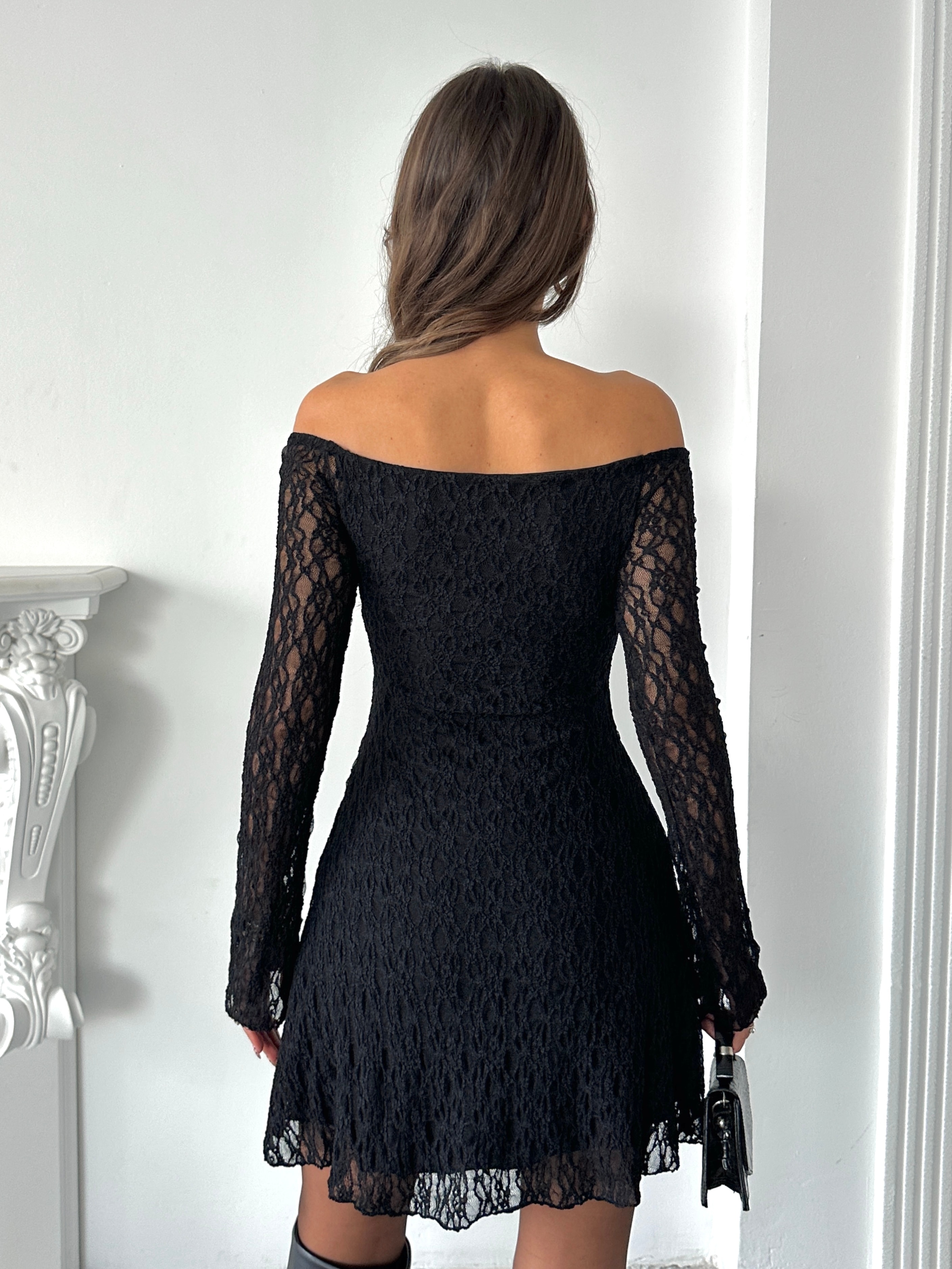 Mini Dantel Elbise - Siyah
