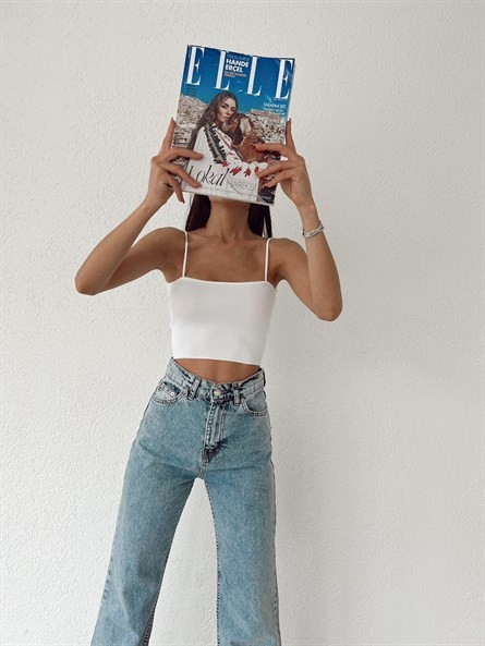 Kare Yaka İnce Askı Triko Bluz Beyaz
