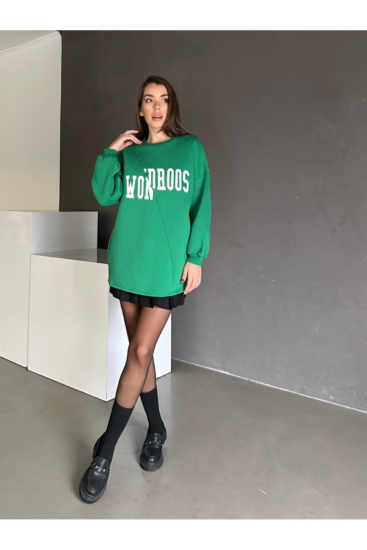 Wondroos Yan Yırtmaç Oversize Sweatshirt Yeşil