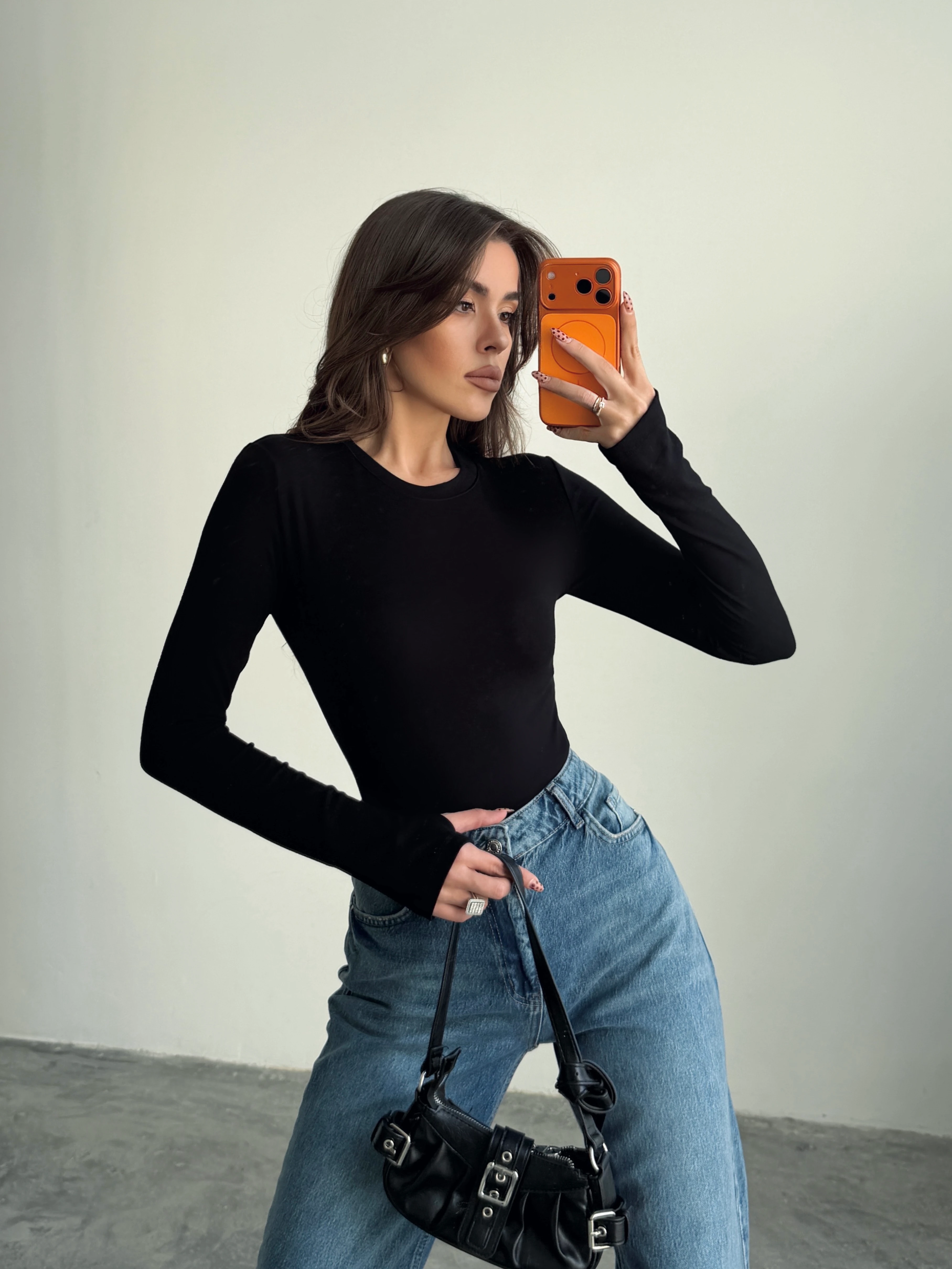 Parmak Geçirmeli Bluz - Black