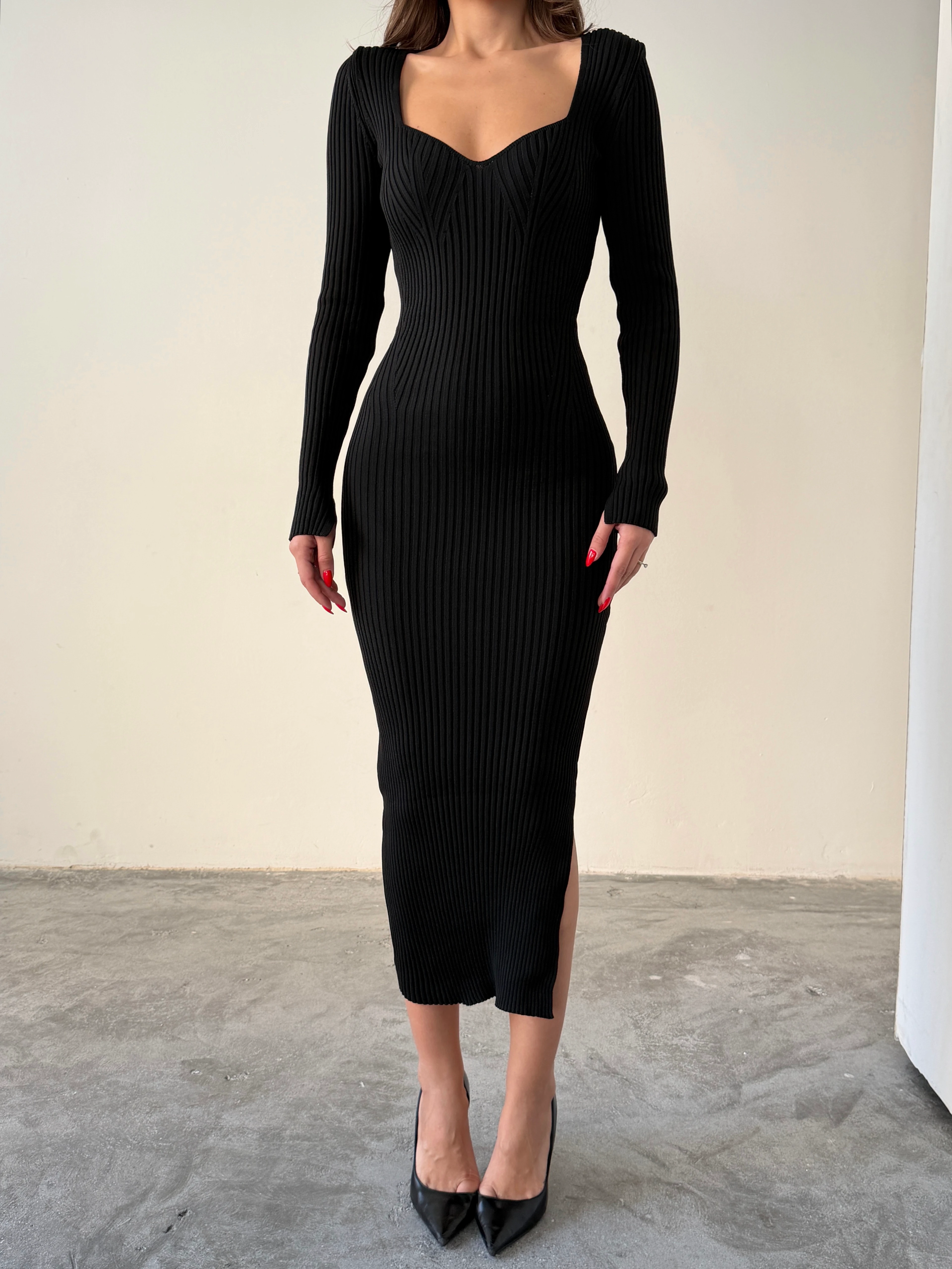 Kalp Yaka Fitilli Triko Elbise