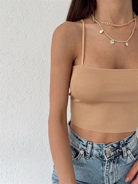 Kare Yaka İnce Askı Triko Bluz Taba