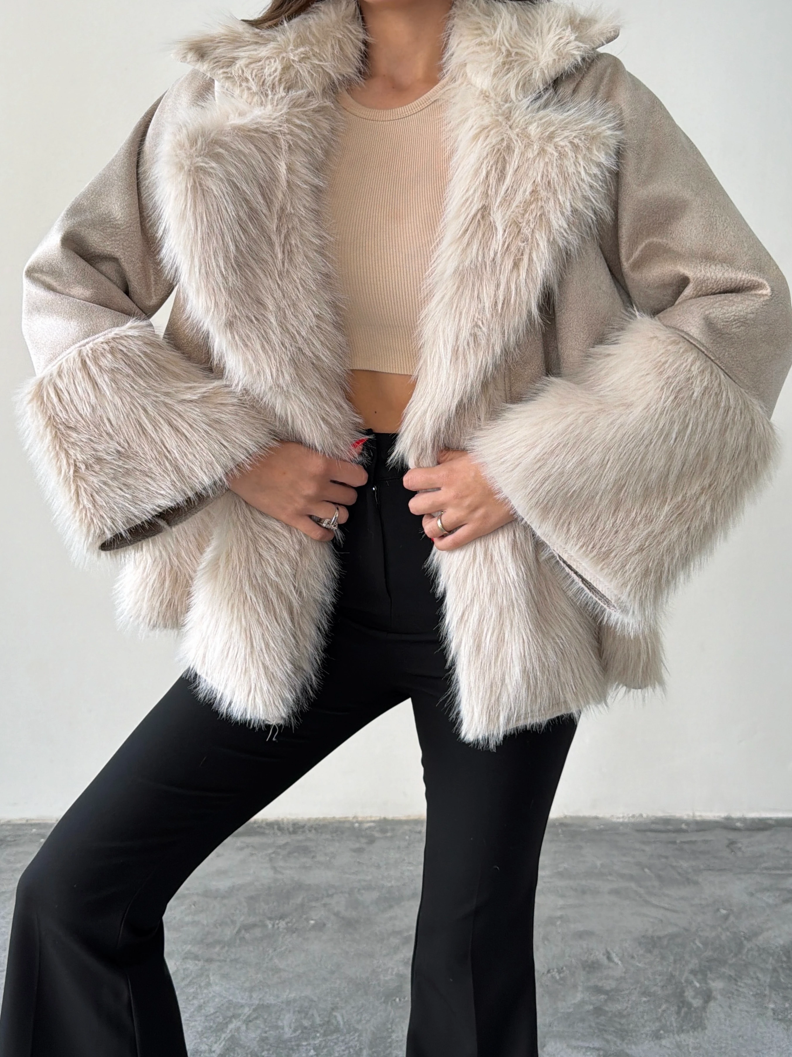 Kürklü Süet Kaban - Taş