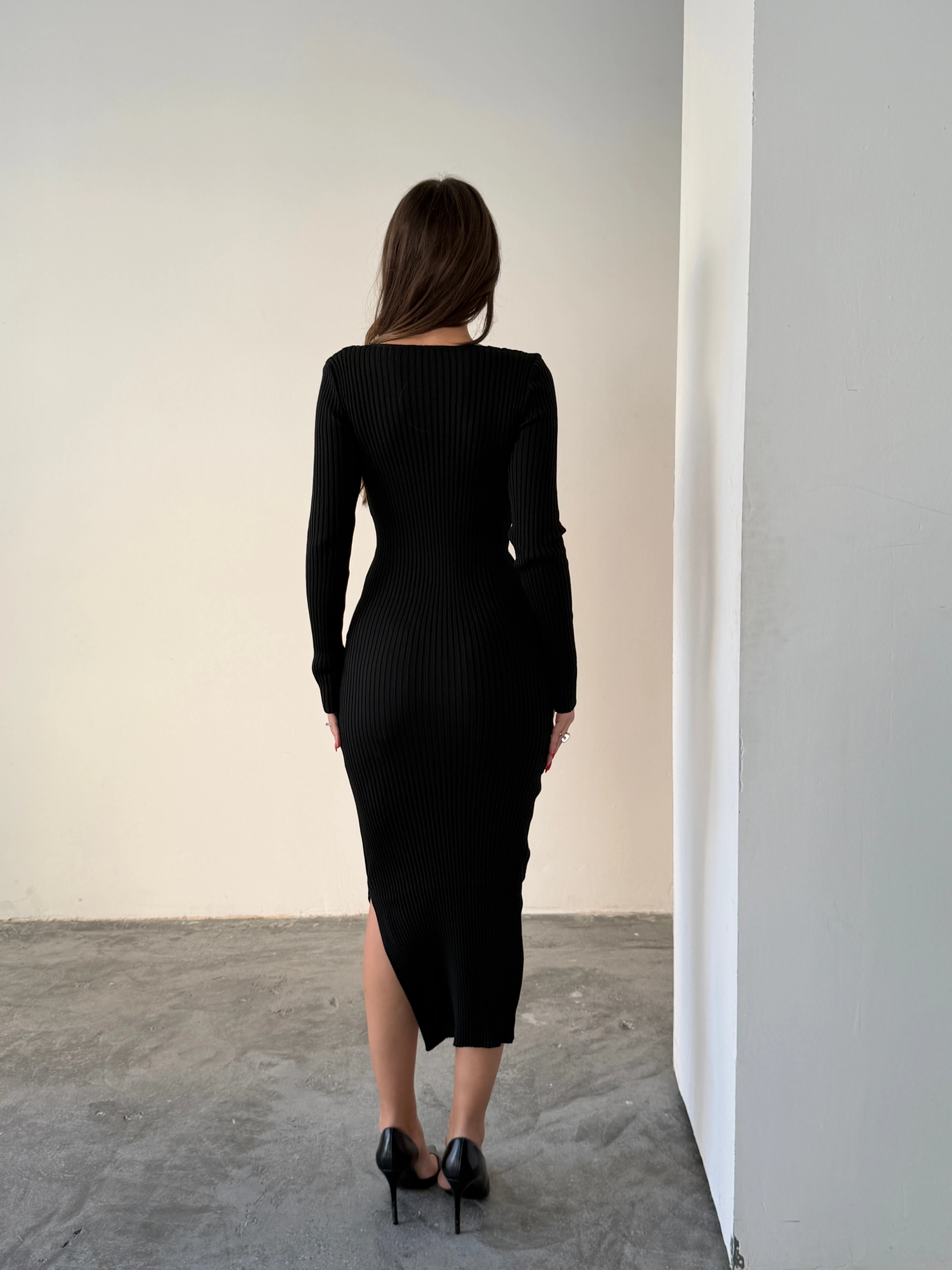 Kalp Yaka Fitilli Triko Elbise