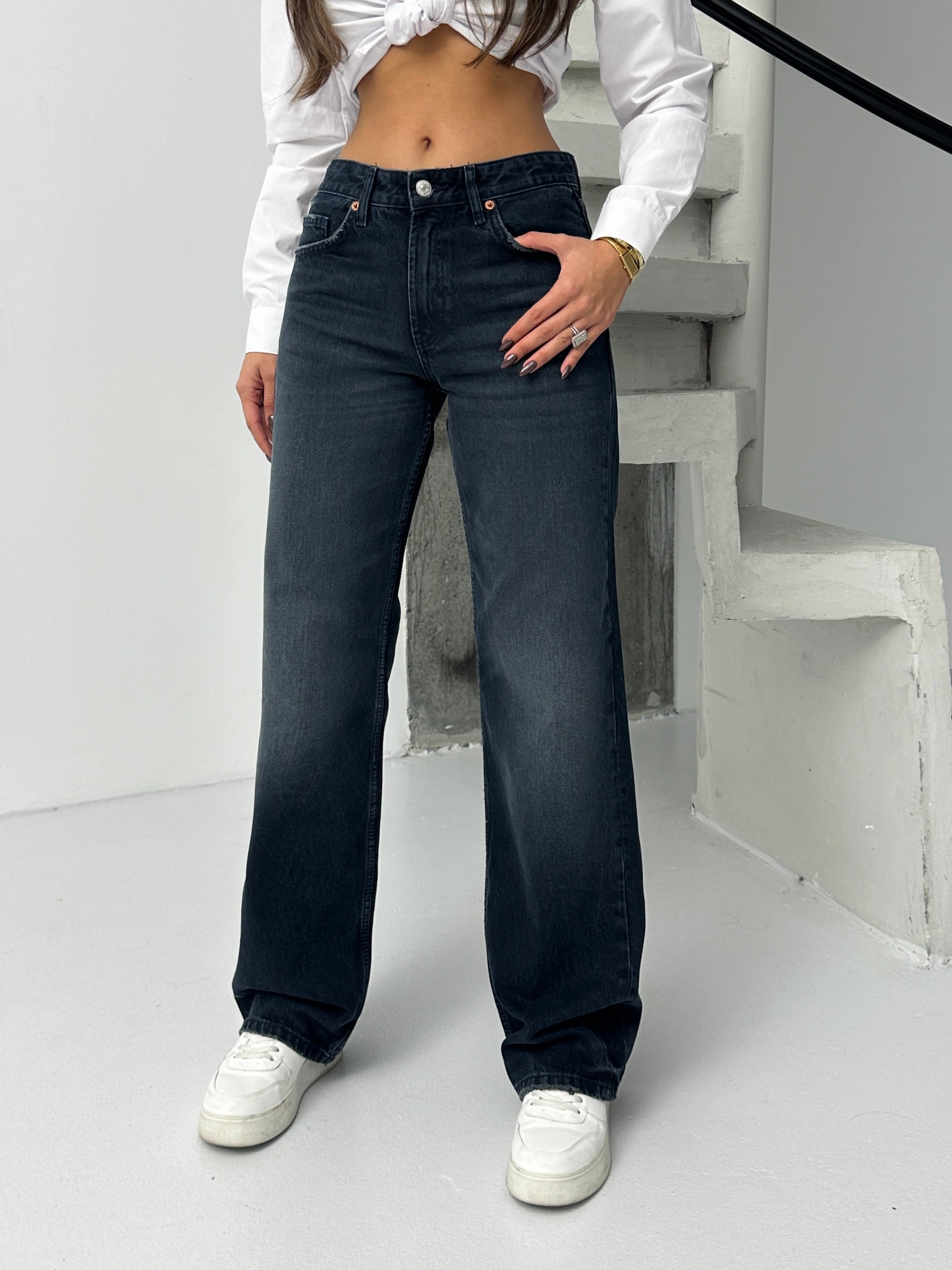 Paça Dikişli Jean 