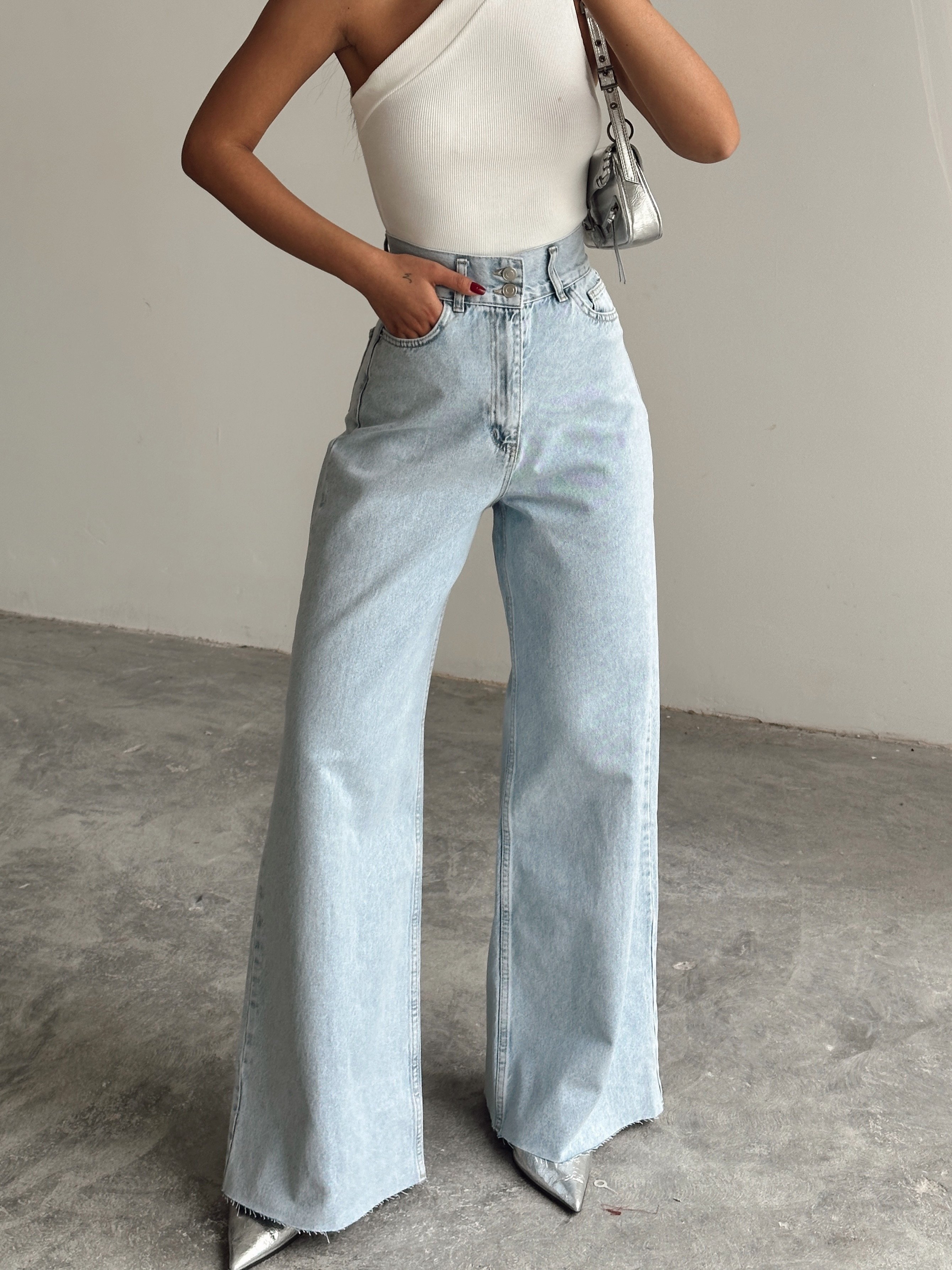 Geniş Kemerli Baggy Jean  - Buz Mavi