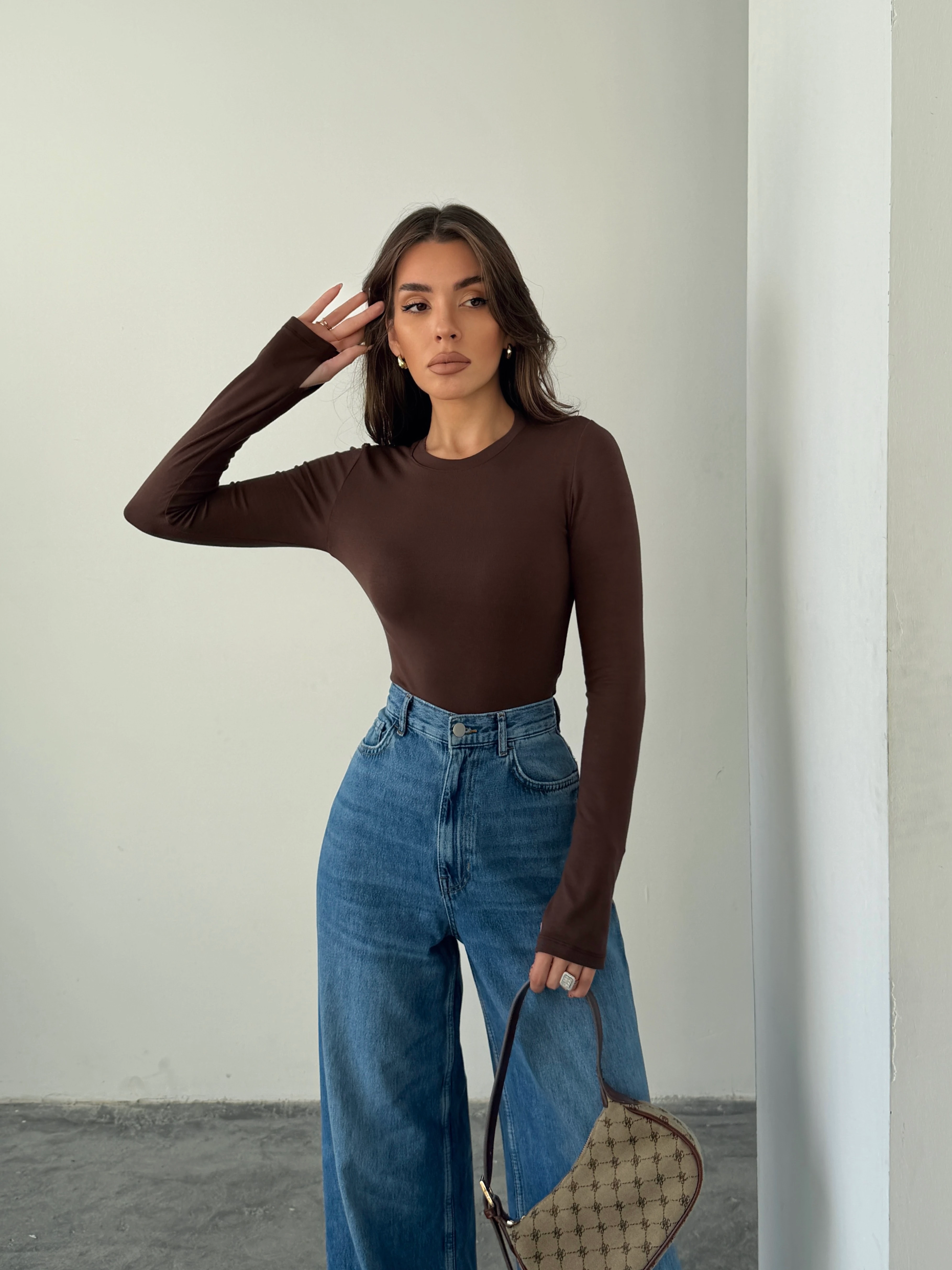 Parmak Geçirmeli Bluz