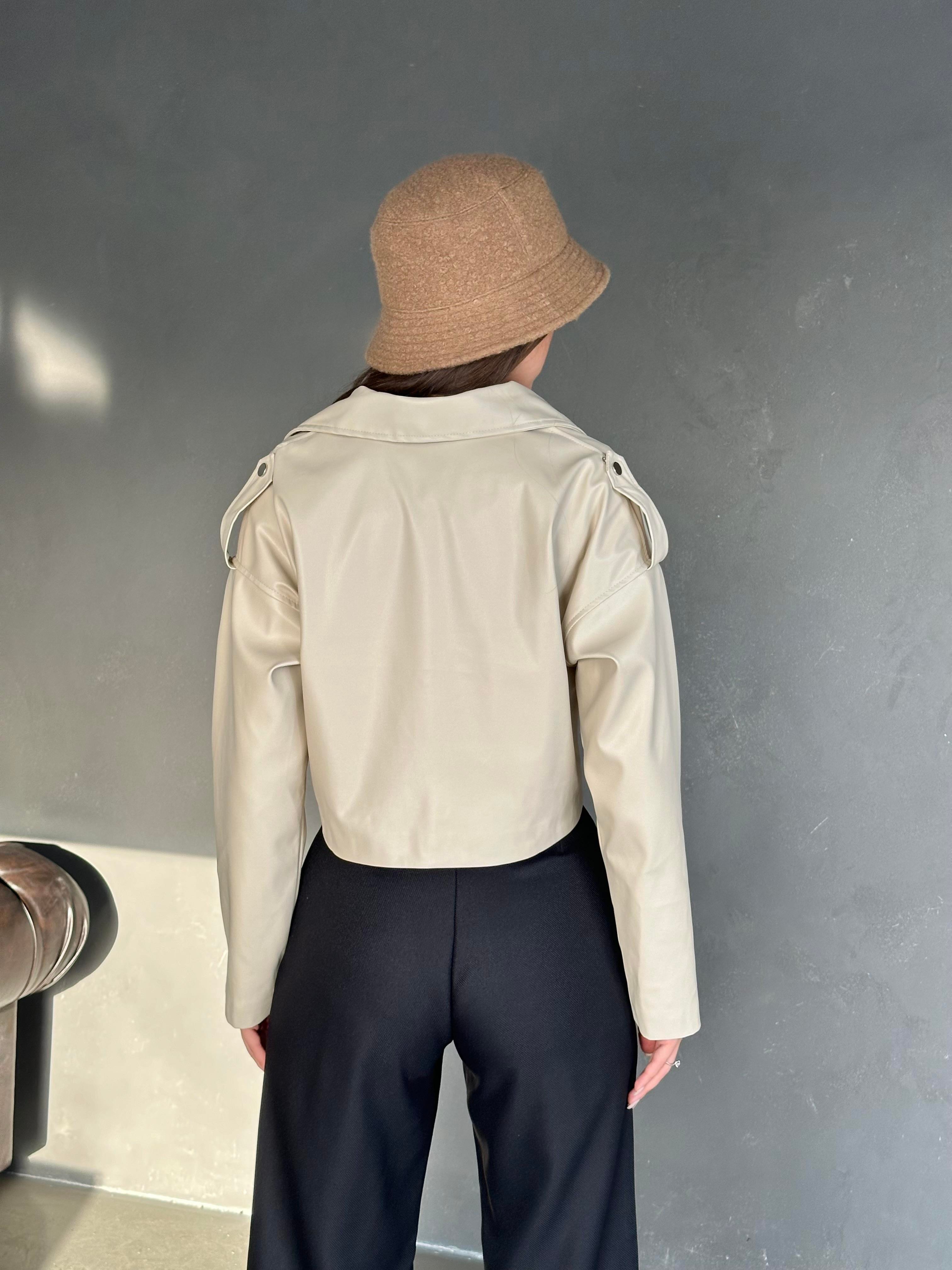 Fermuarlı Deri Crop Ceket Bej