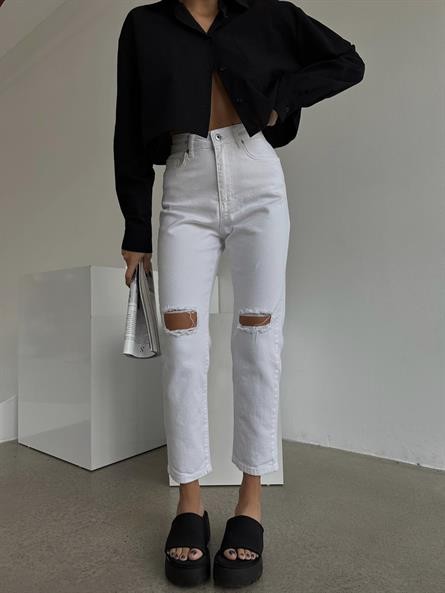 Distressed Mom Jean Beyaz