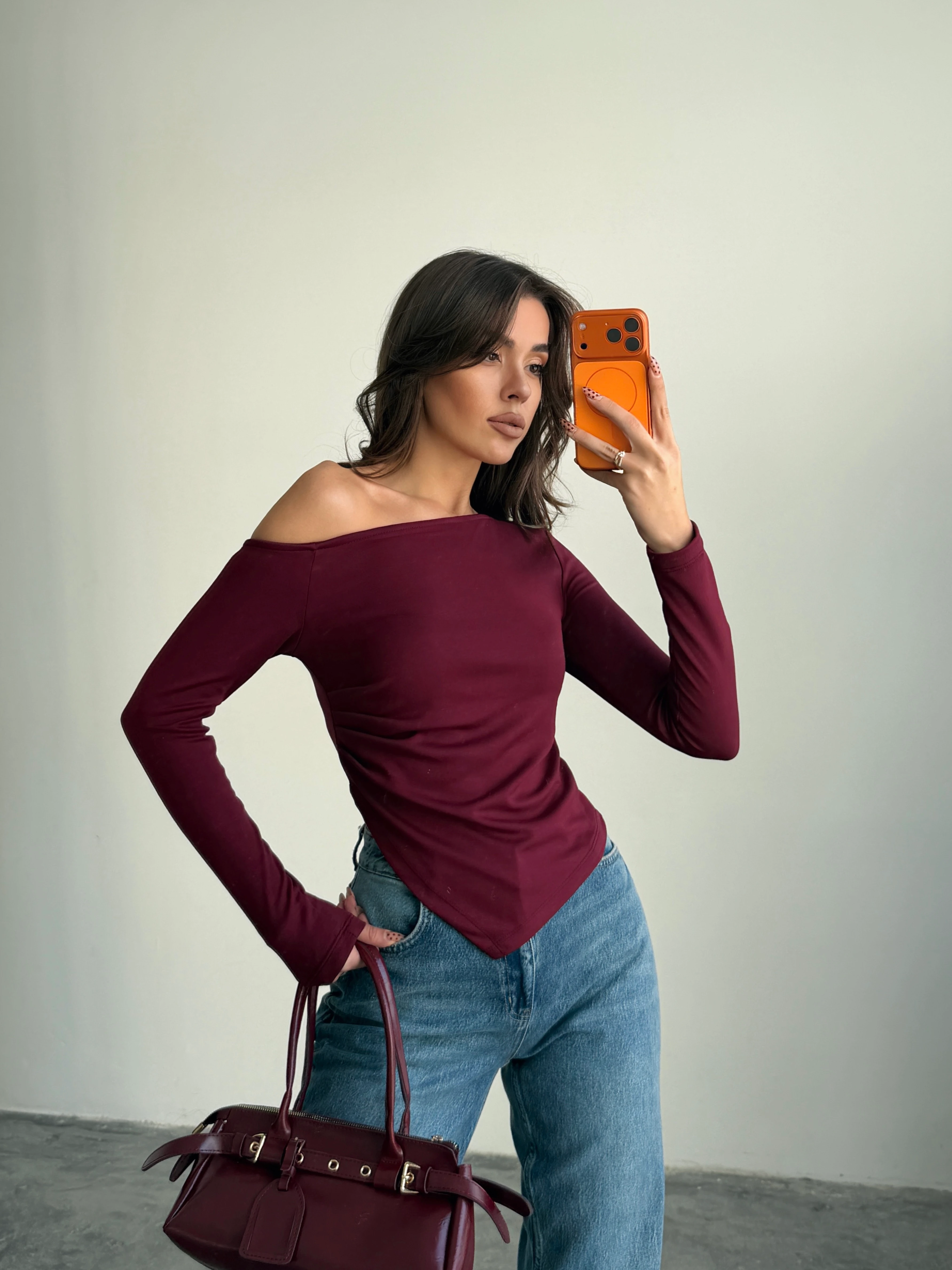 Kayık Yaka Asimetrik Bluz - Bordo