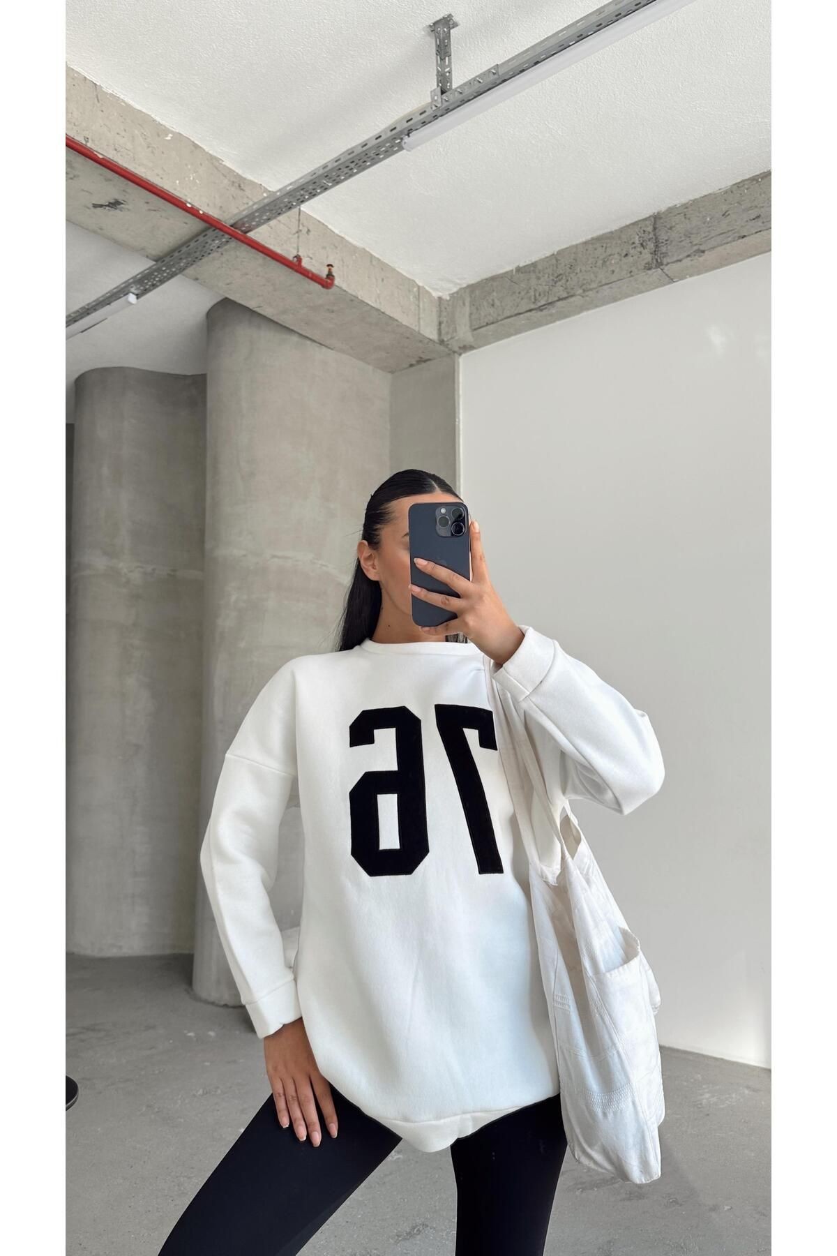 Seventy Six Baskı Sweat Beyaz