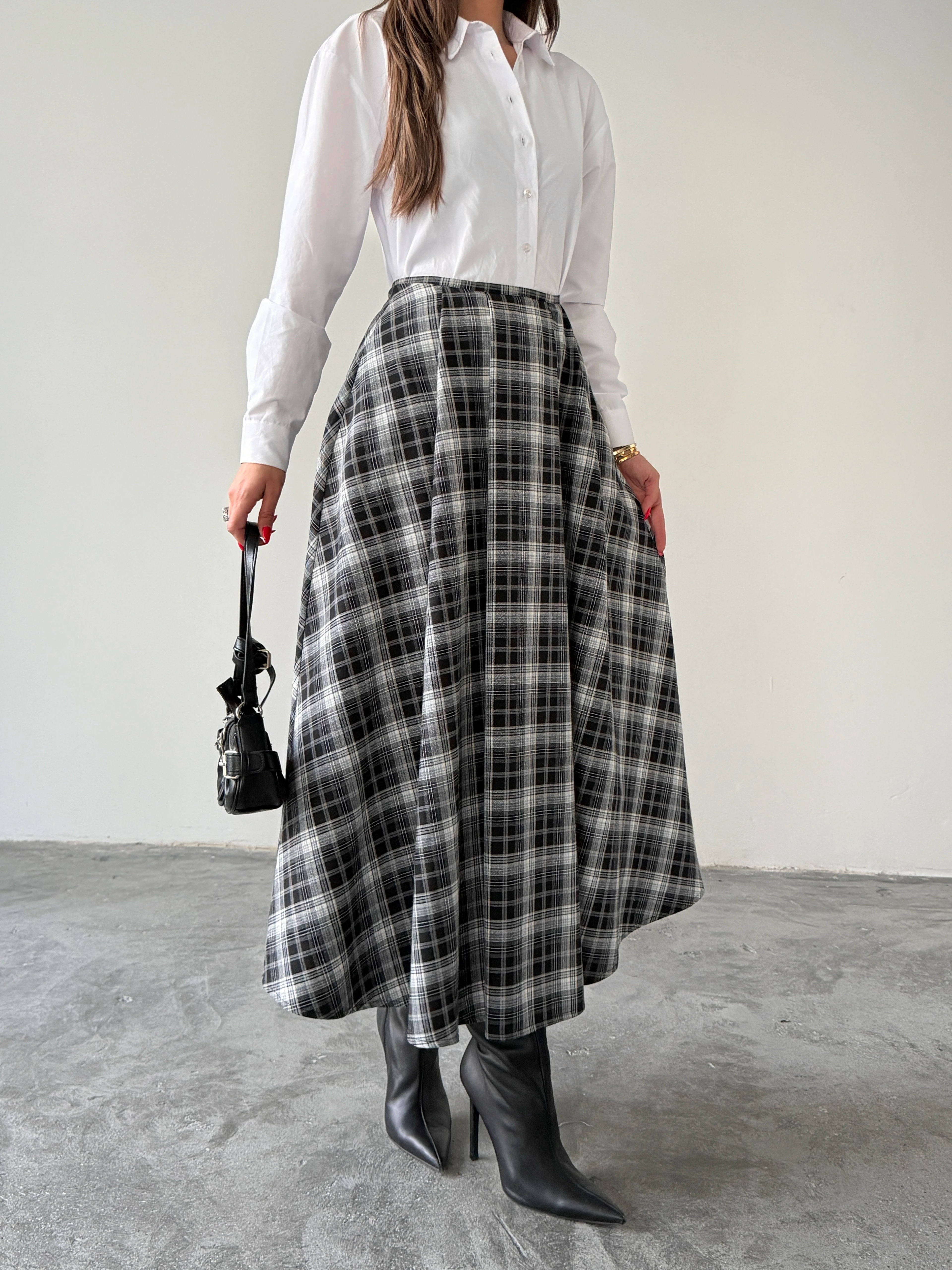 Pile Detaylı Ekose Kloş Etek